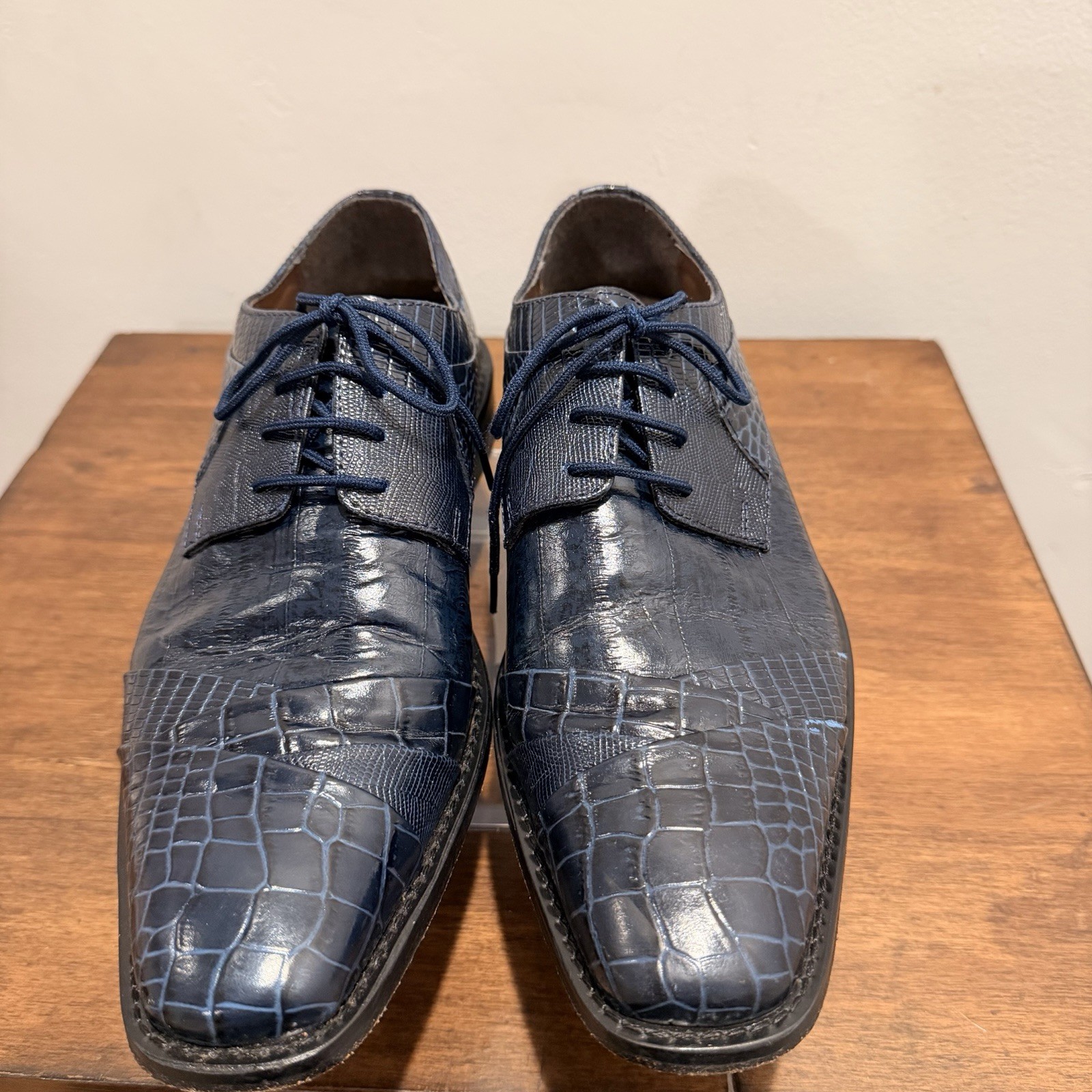 Stacy Adams Men’s SIZE 7.5 Blue Croc-Embossed Leather Derby Dress Shoes 24985