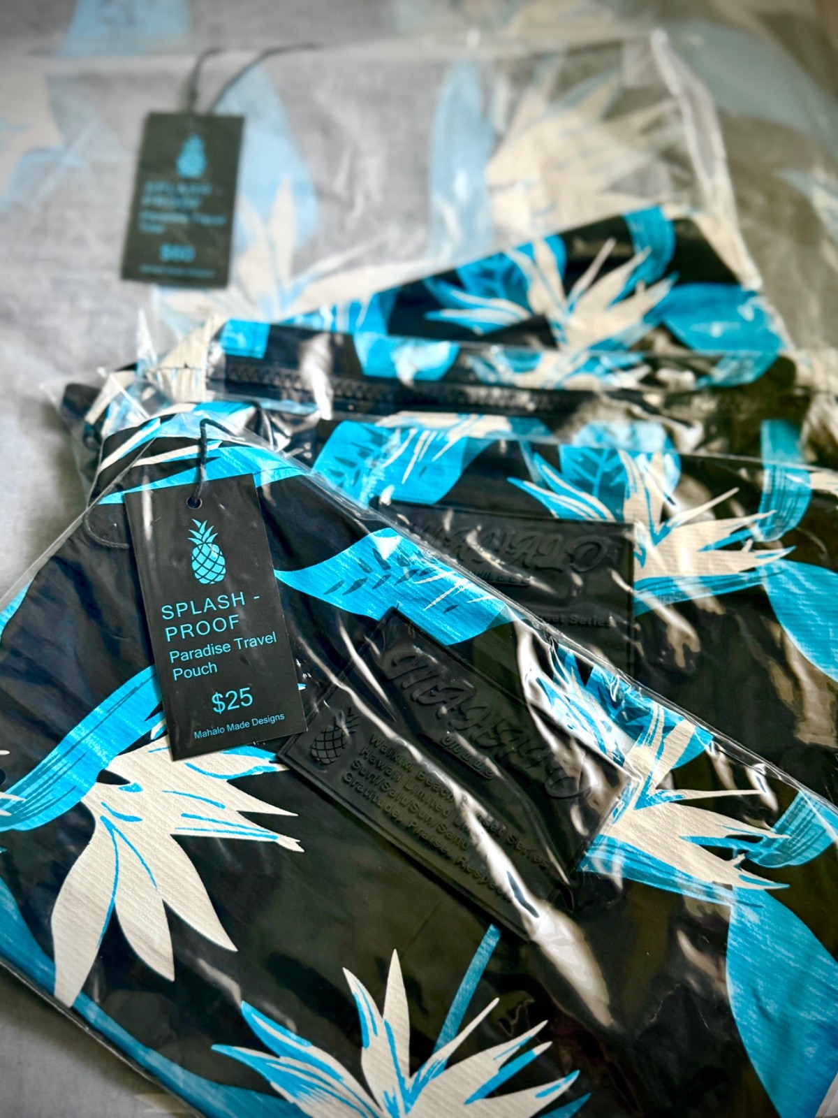 Splash-Proof BEACH Bags! Tote + Clutch (Pouch) Blue/White Bird Of Paradise
