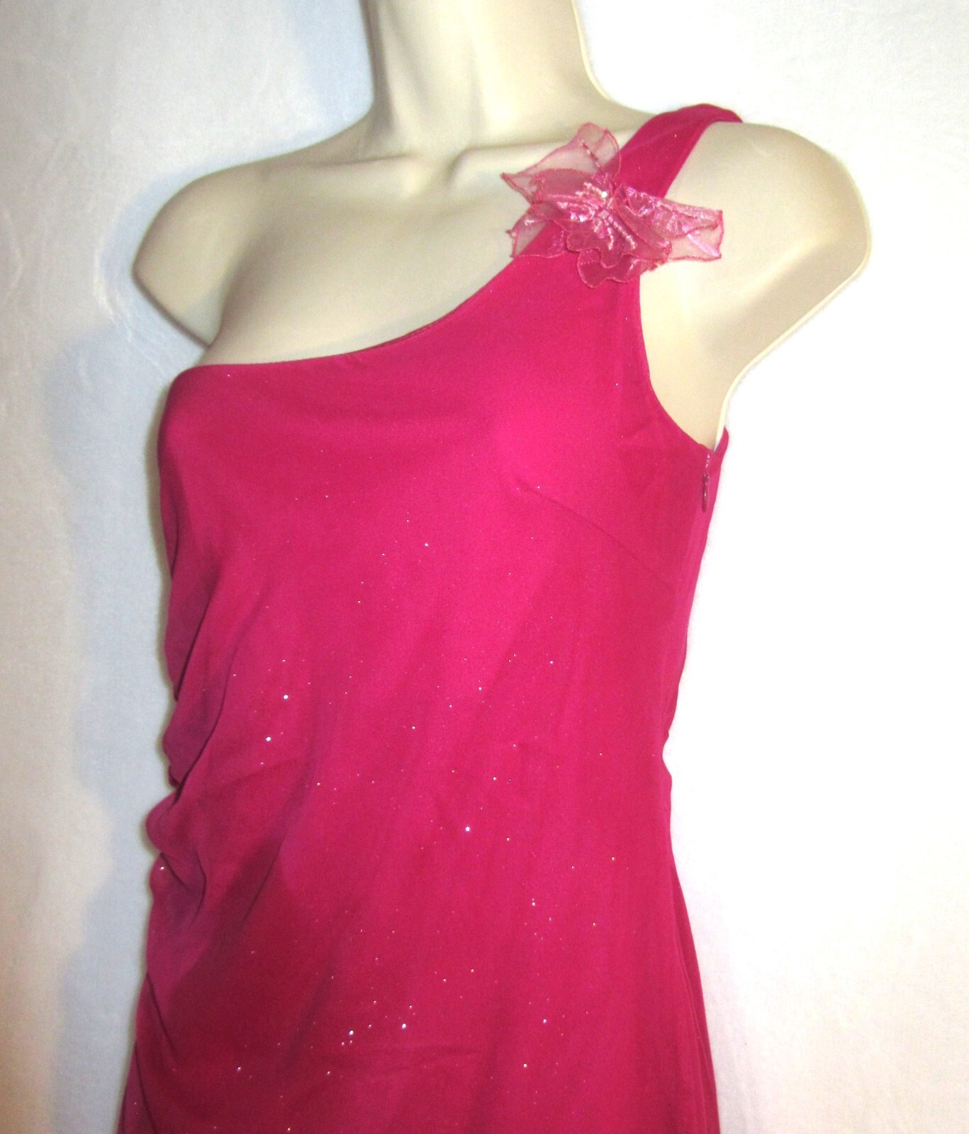 RAMPAGE Clothing Co – Fuchsia Shoulder Prom/Special Occasion Gown -Sz 5
