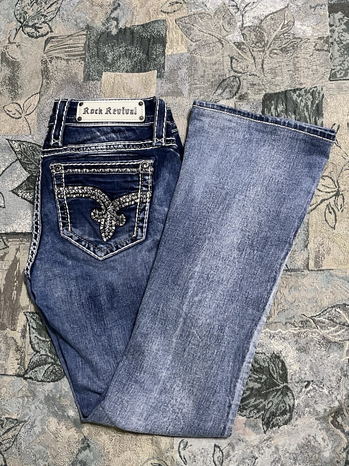 Rock Revival Nancy Mid Rise Bootcut Jeans Size 27 Embellished Pocket Y2K Denim