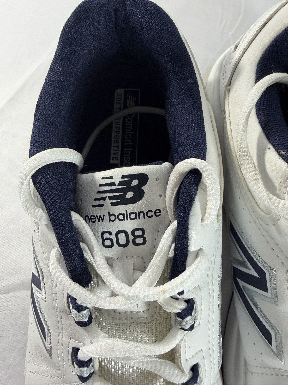 Size 10 – New Balance 608 4E Wide White