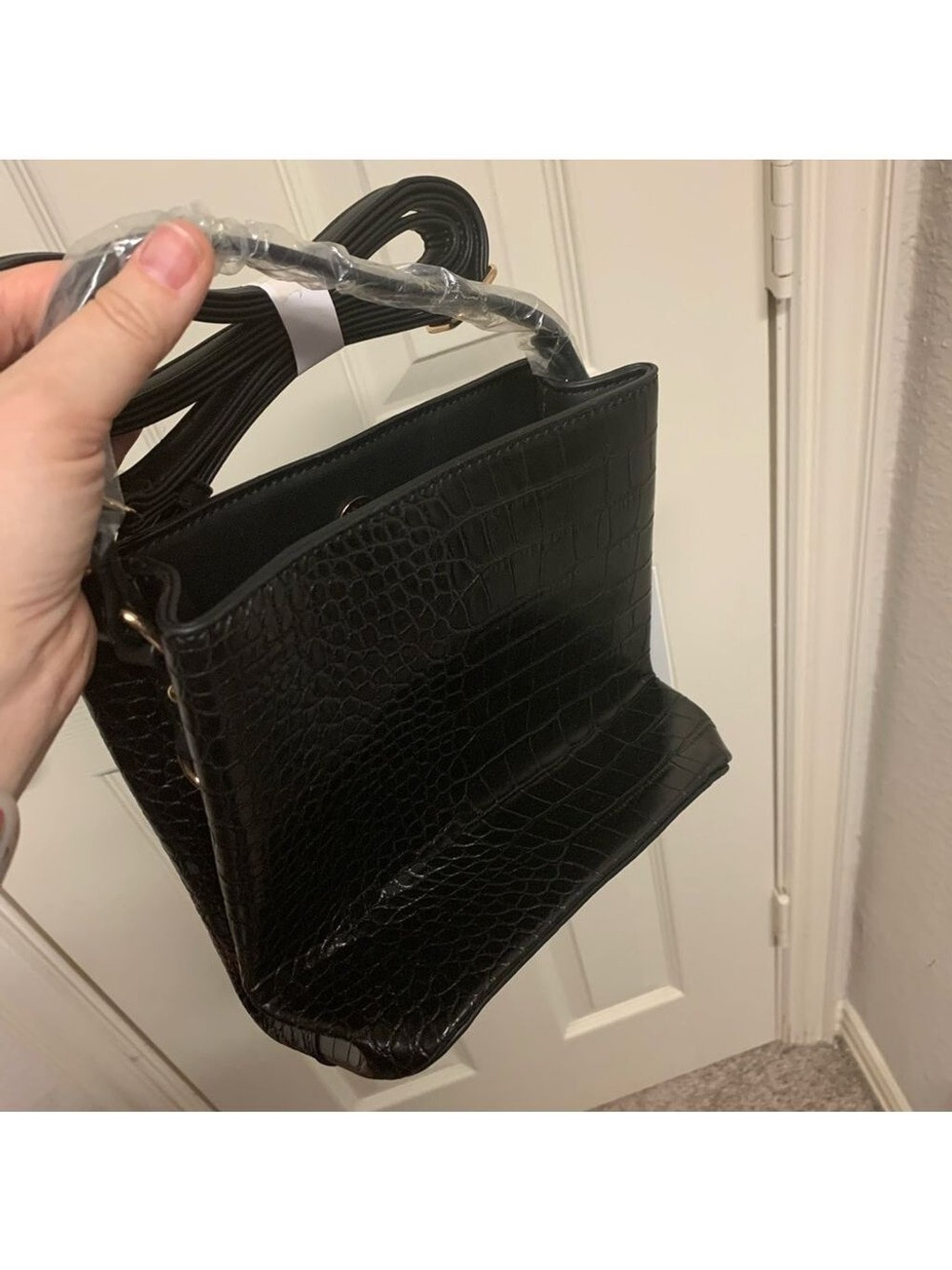 AOTA Elena black vegan leather handbag removable crossbody strap new with tag