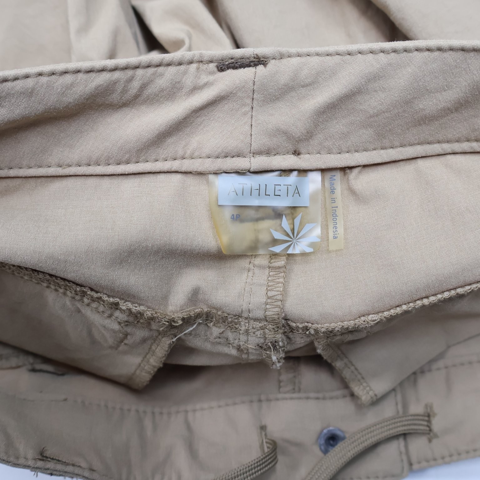 Athleta Women’s Pants Khaki 4P Nylon Spandex Stretch Wide Leg Cargo