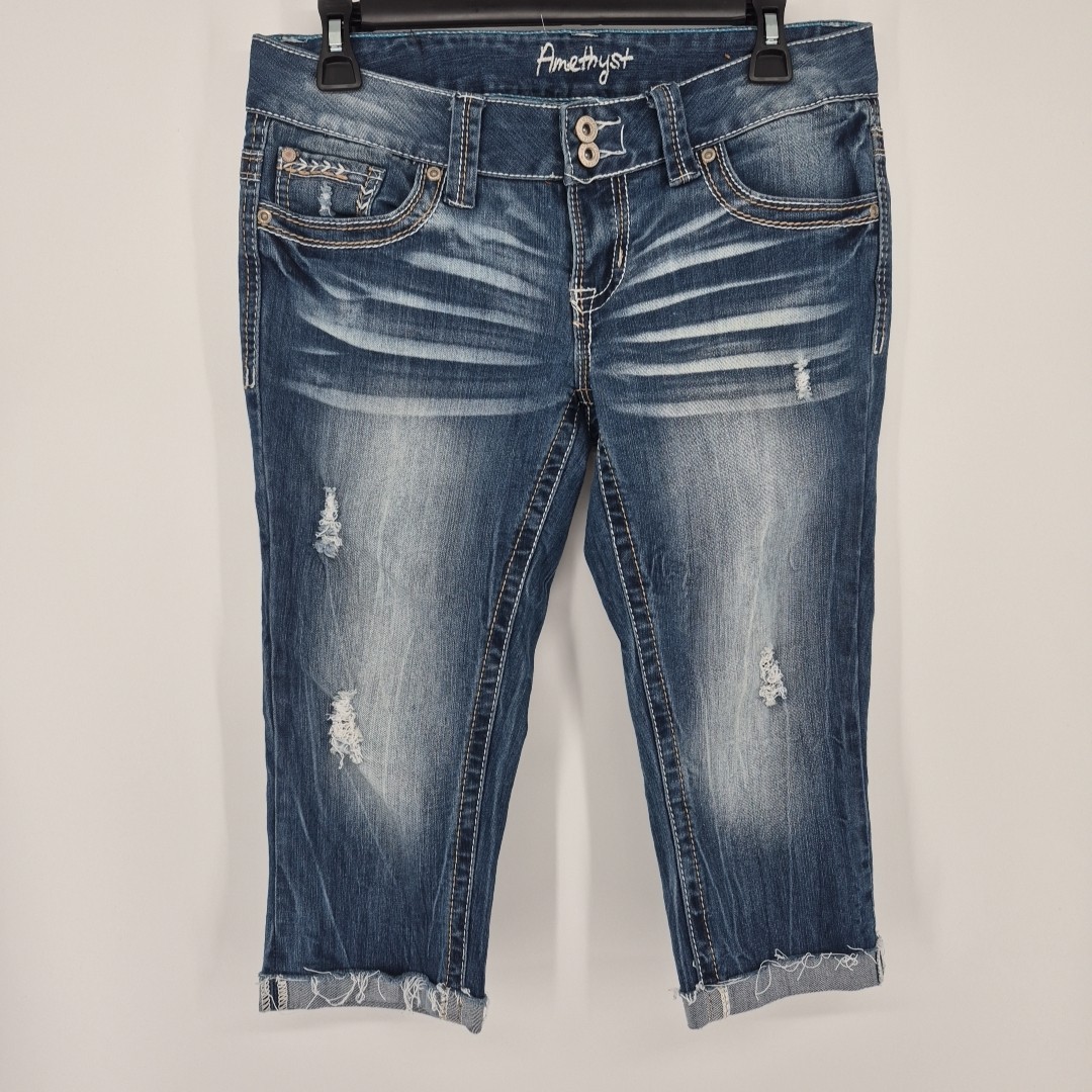 Amethyst Cropped Jeans Size 7 Embroidered Cuffed Low Rise Stretch Distressed