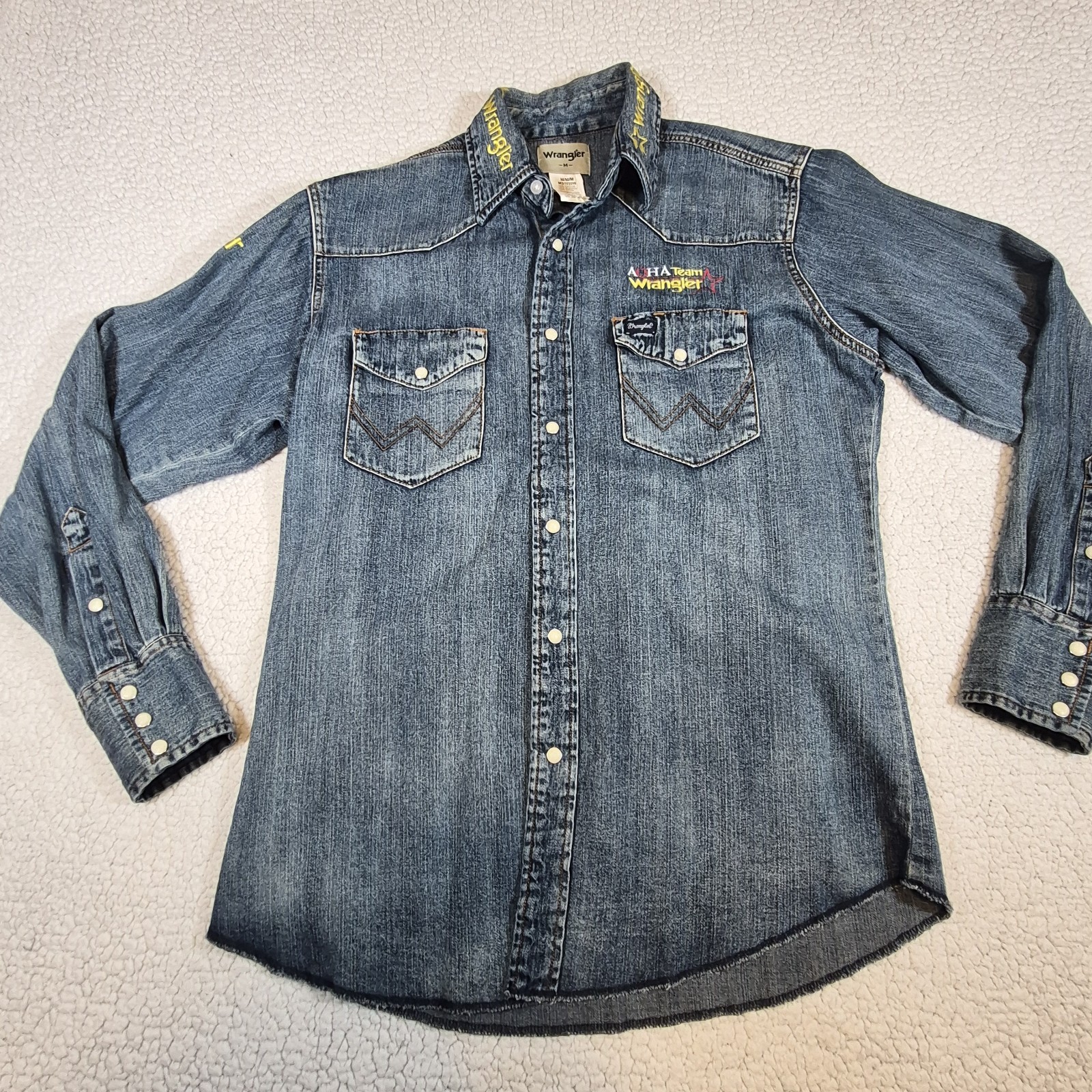 Wrangler Pearl Snap Denim Long Sleeve Shirt Mens Medium American Quarter Horse