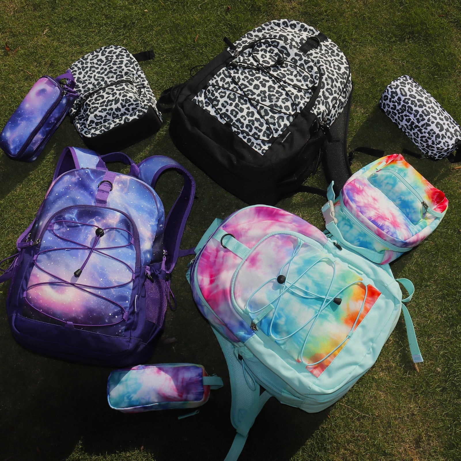 18 Inch Daisy Backpack Teen Girls Travel School Middle Large Bookbag Blue