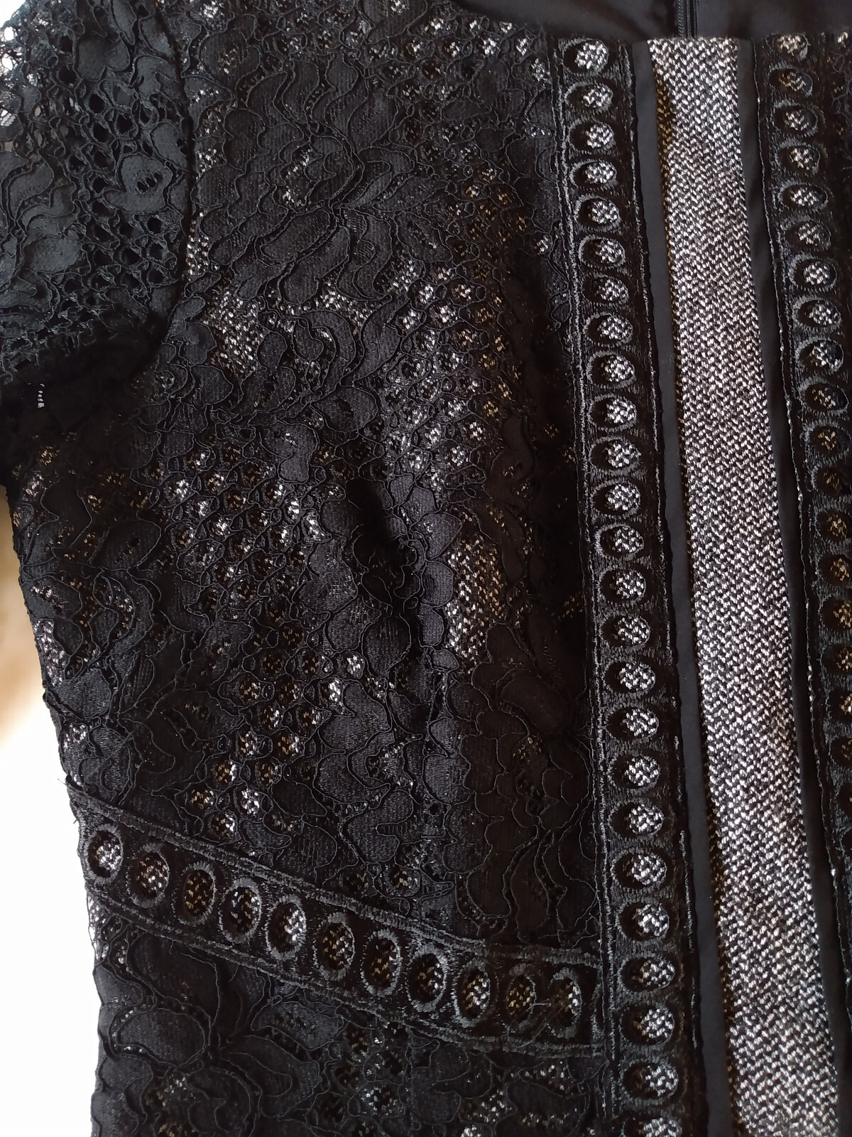Antonio Melani Dress Size 4 Black Lace 3/4 Sleeve Sheath Above-Knee Zip Back