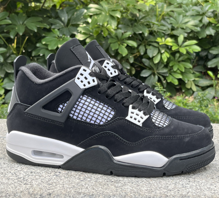 Nike Air Jordan 4 “White Thunder” Men’s Retro Mid Top Basketball Shoes