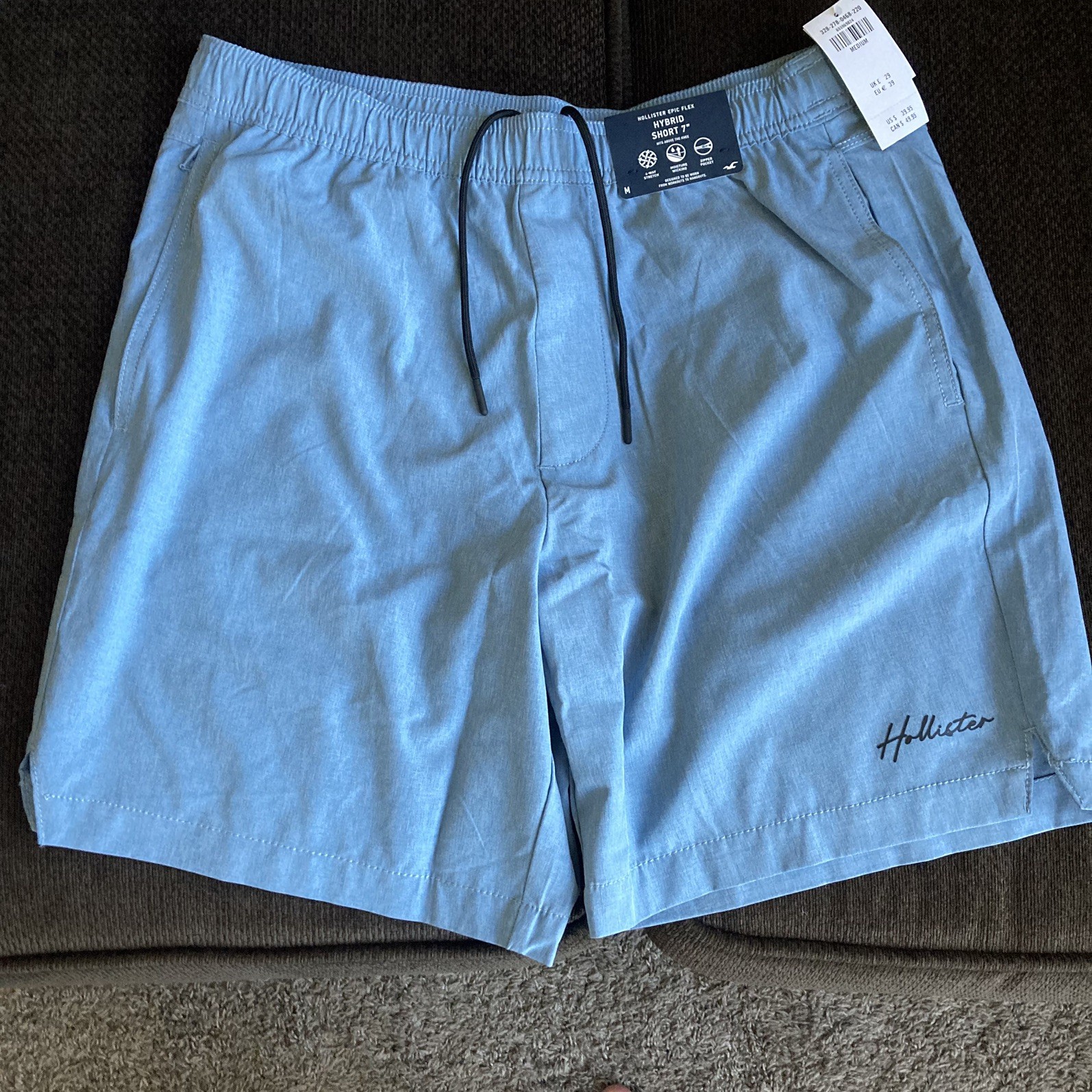 Hollister Epic Flex Light Blue Medium Men Shorts 7 Inches Hybrid