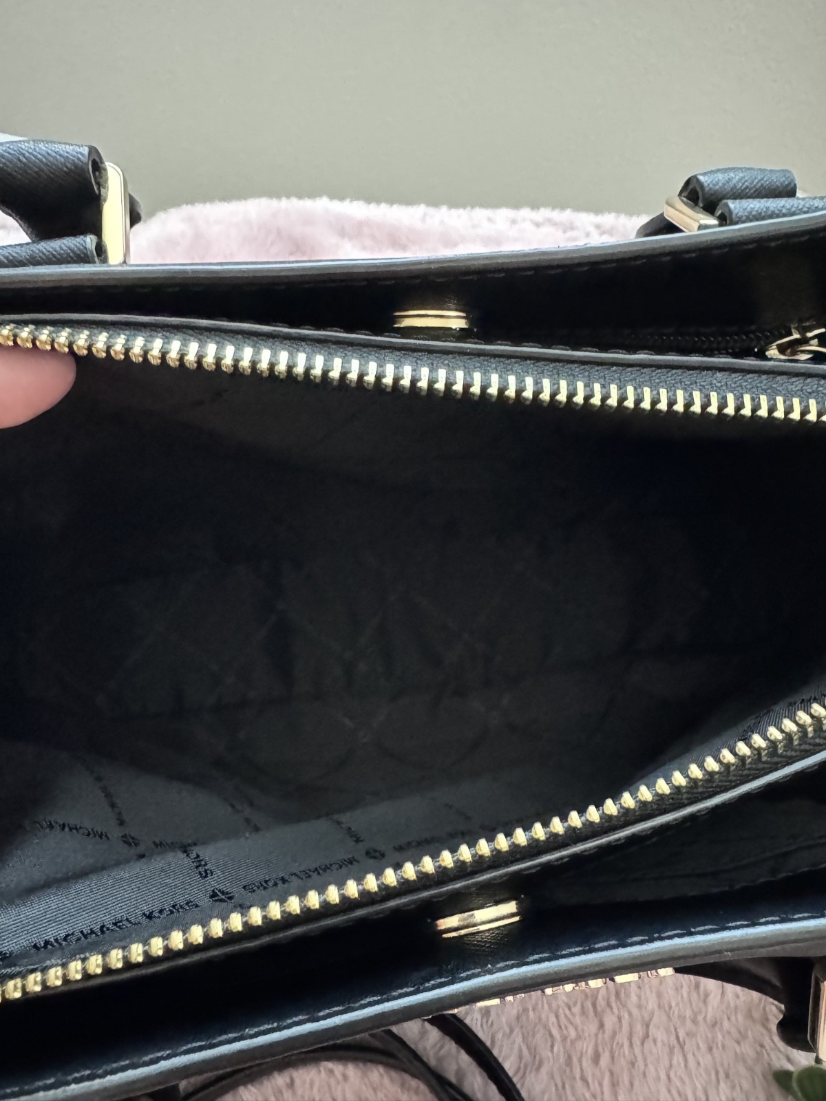 Michael Kors Black Savannah Saffiano Leather Satchel Bag Authentic