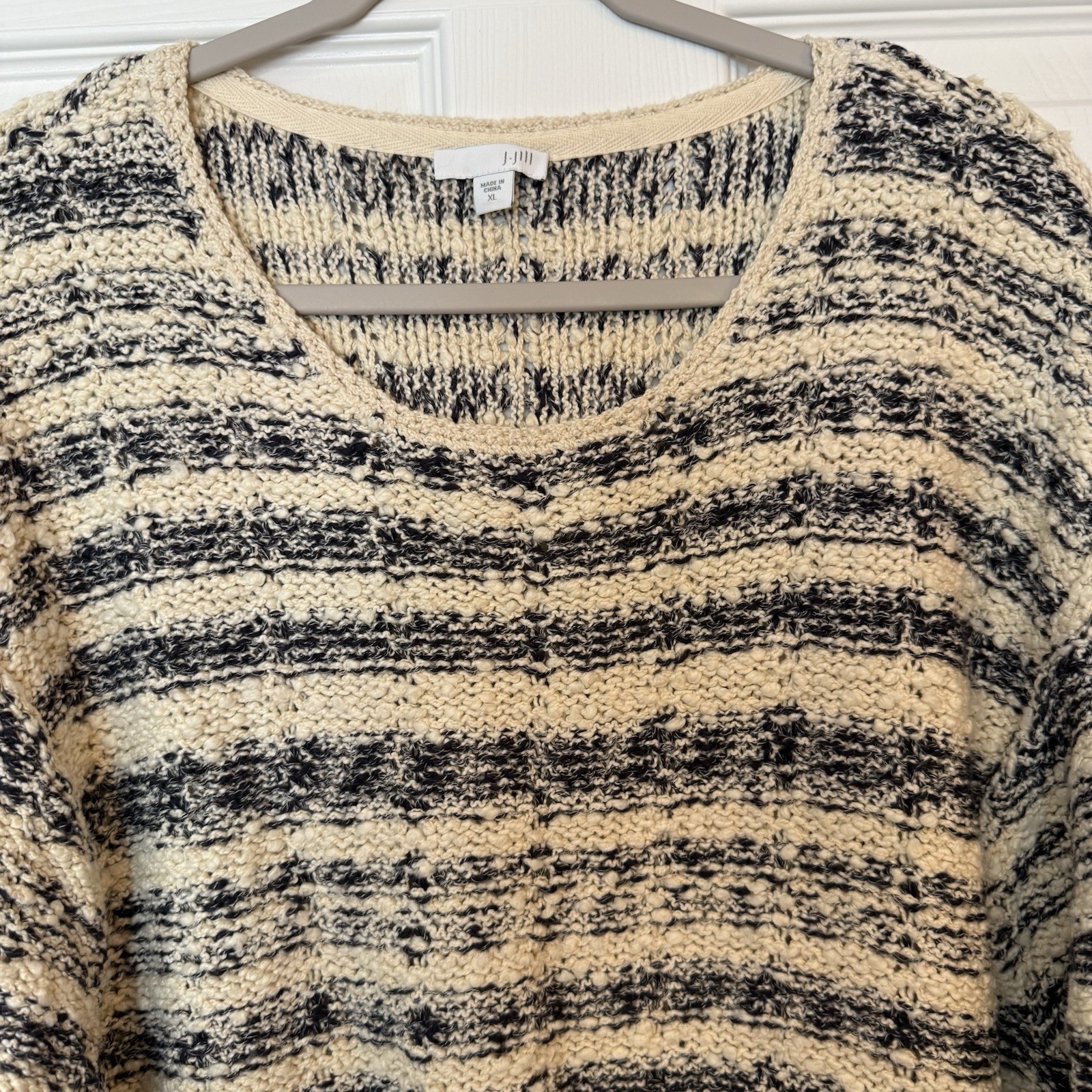 J Jill Chunky Knit Sweater Women’s XL Cream Navy Long Sleeve Stretch Soft Warm