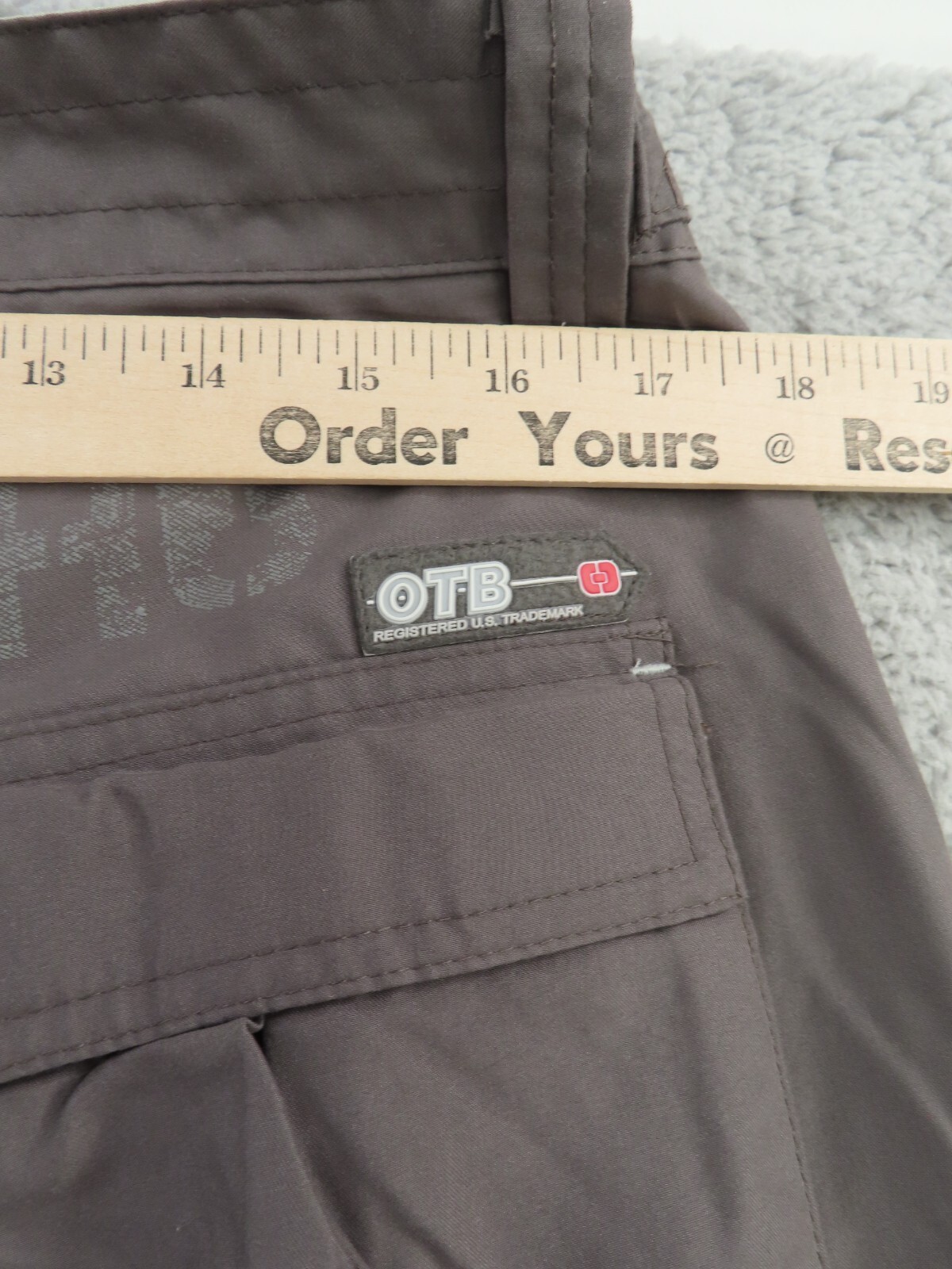 One Tough Brand OTB Pants Mens 34×32 Green Cargo Zip Baggy Parachute Skater Y2K