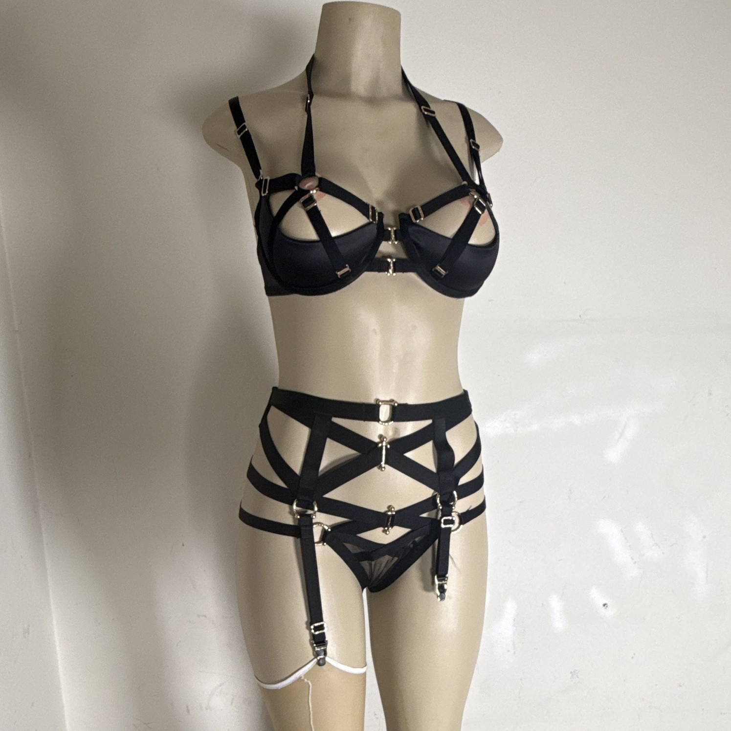 Honey Birdette “Skylah” Unworn Black & Gold Lingerie Set