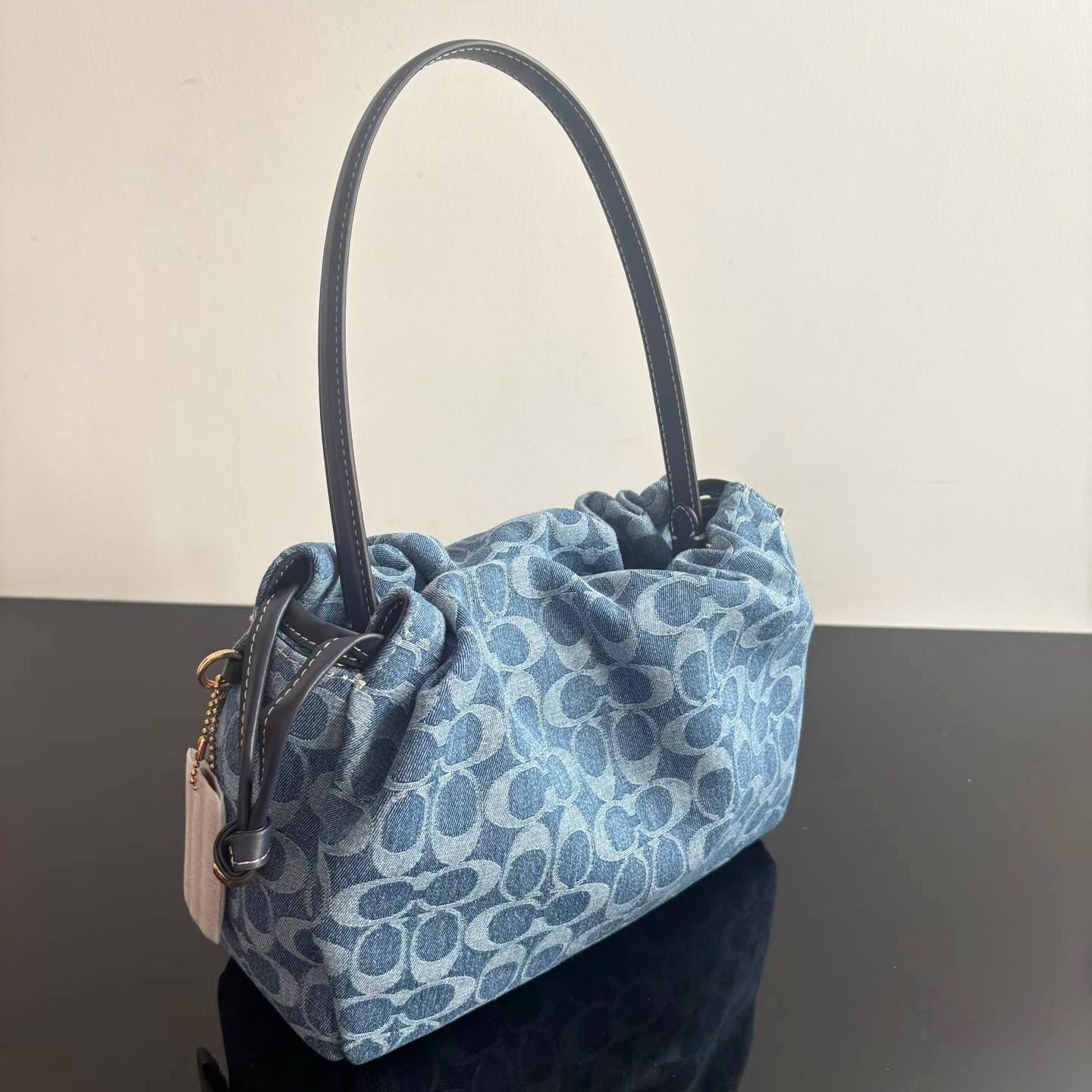 COACH Faye Drawstring Bag In Signature Denim Blue CDB94 F/S JP [DDP]