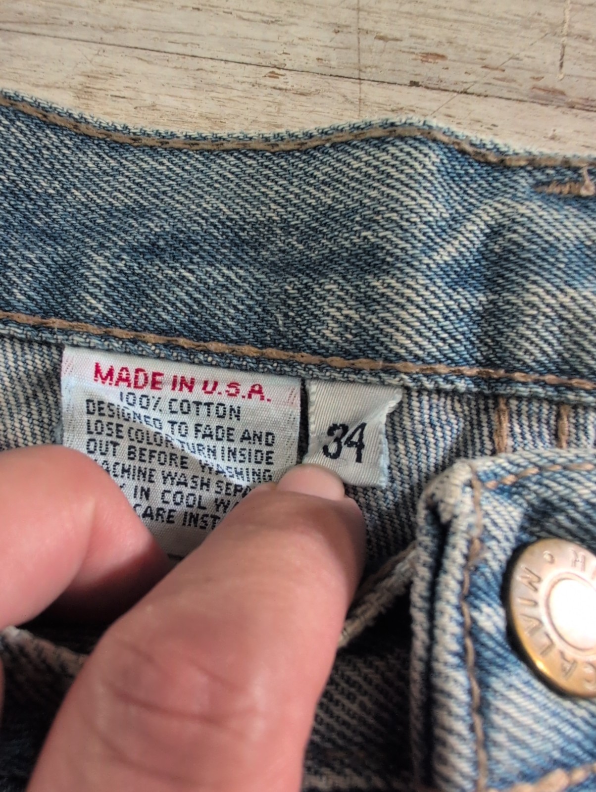90’s Calvin Klein Men’s Light Wash Blue Denim Jeans Size 34 USA 100%