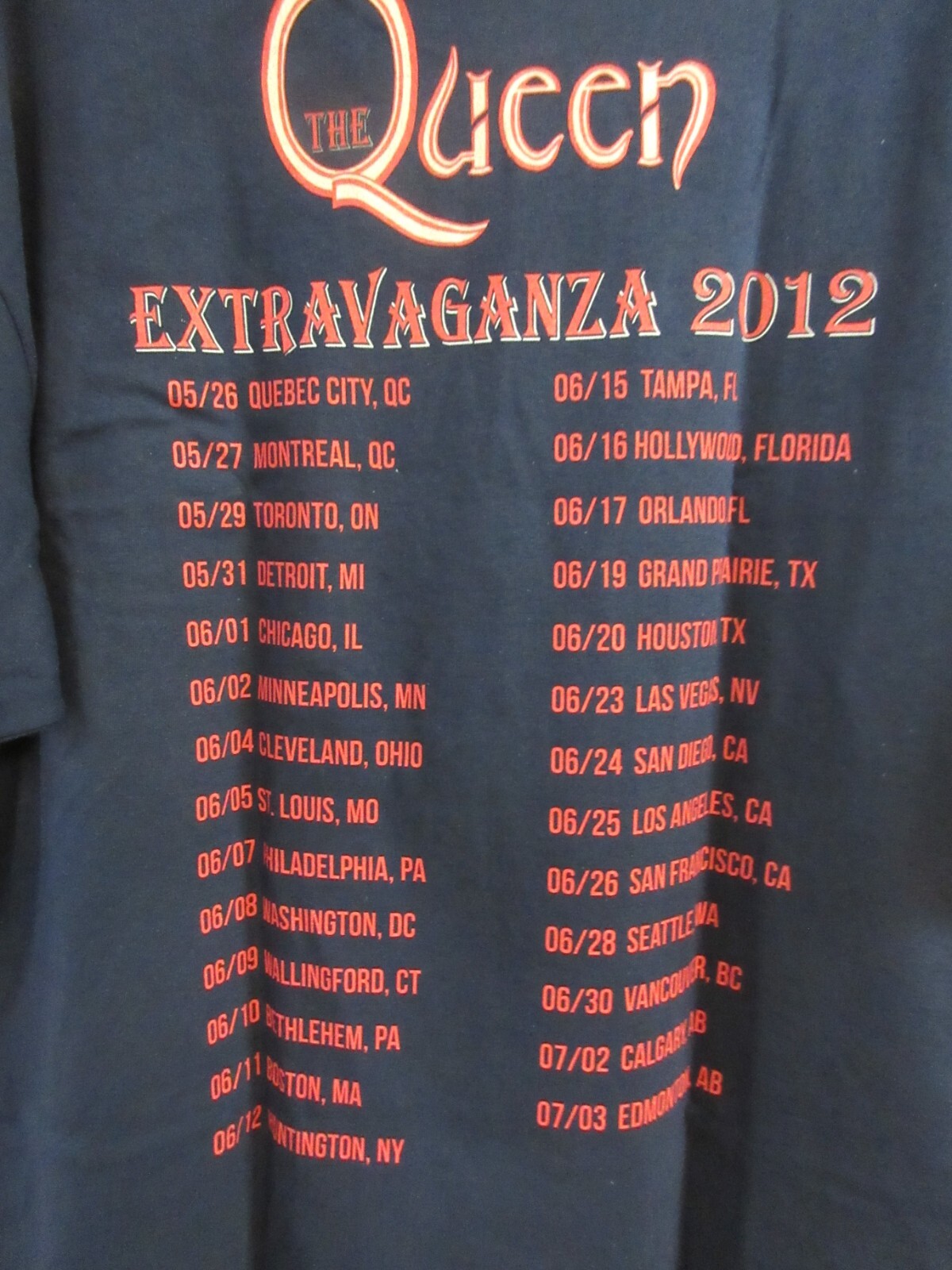 QUEEN OFFICIAL MERCH EXTRAVAGANZA 2012 BAND CONCERT MUSIC T-SHIRT EXTRA LARGE