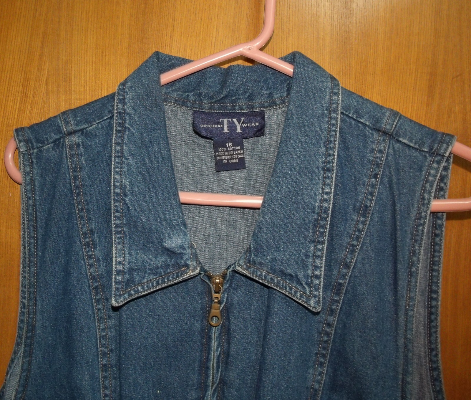 Vintage women’s Stone Washed blue denim Zip up Dress, TY original wear, Size 18
