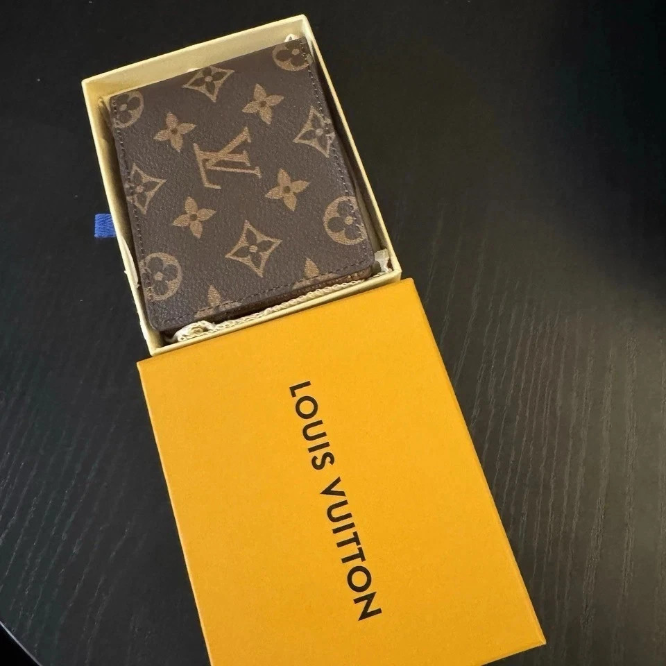Louis Vuitton Brown Logo Bifold Men’s Wallet Folding- Free Shipping