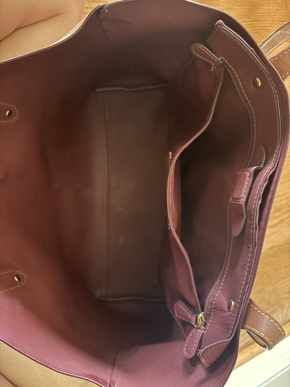 COACH Central Tote Saddle Calf Leather w/ Brass Hardware Shoulder Bag