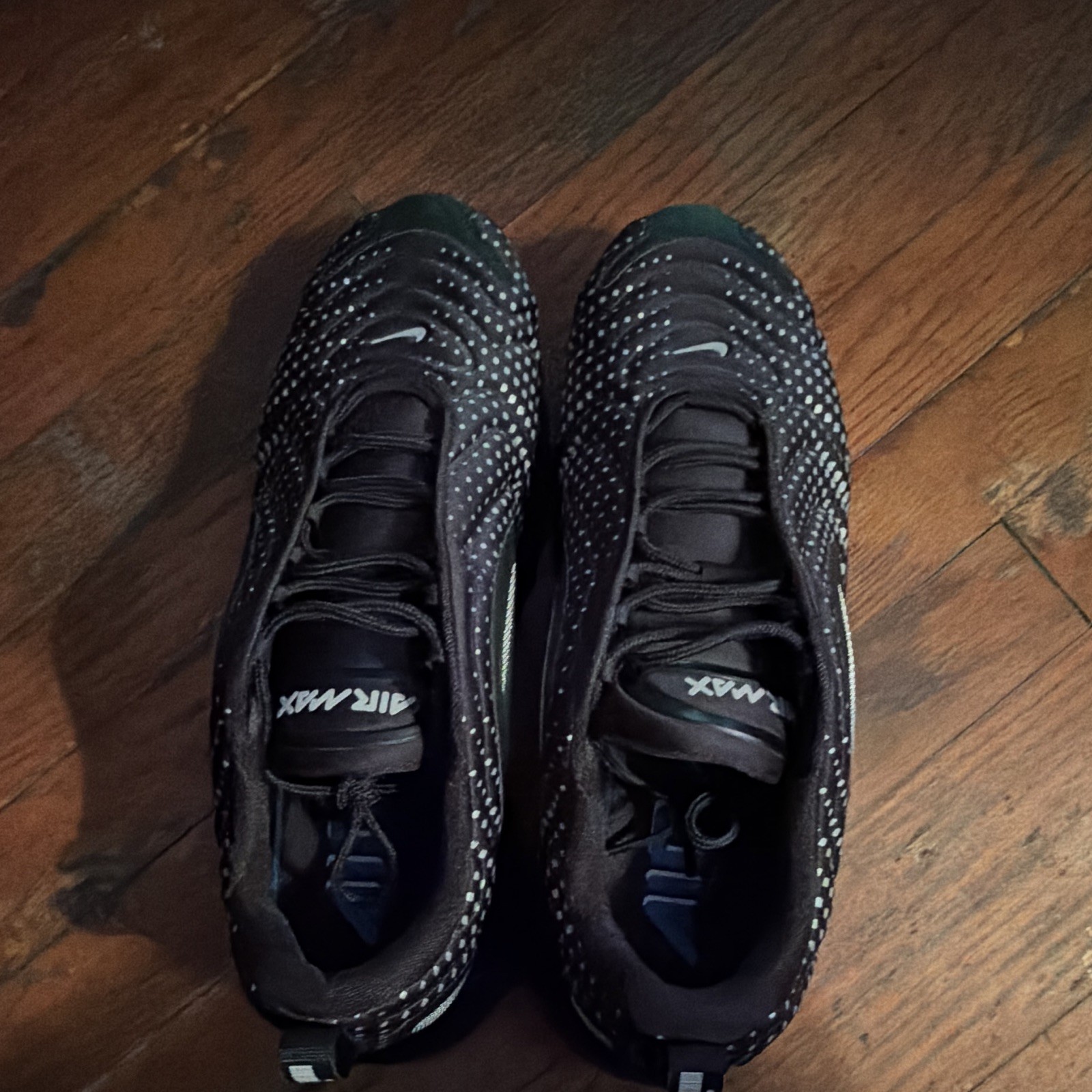 Nike Air Max 720 Pixel Gradient Men’s Low Top Lace-Up Black Polka Dot 2019