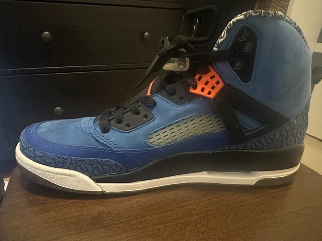 Size 12 – Air Jordan Spizike New York Knicks