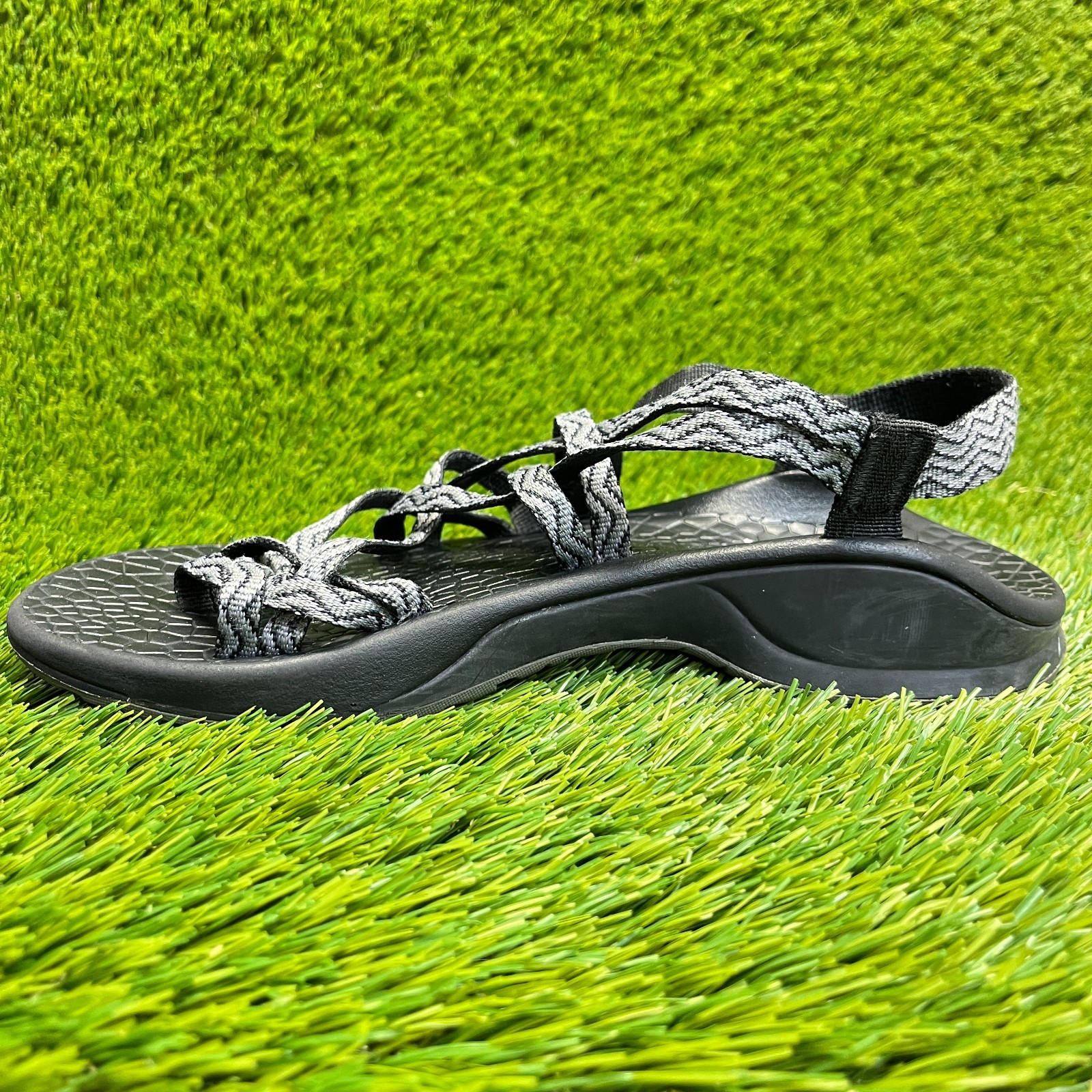 Chaco Updraft EcoTread X2 Womens Size 9 Gray Black Beach Walking Strappy Sandals