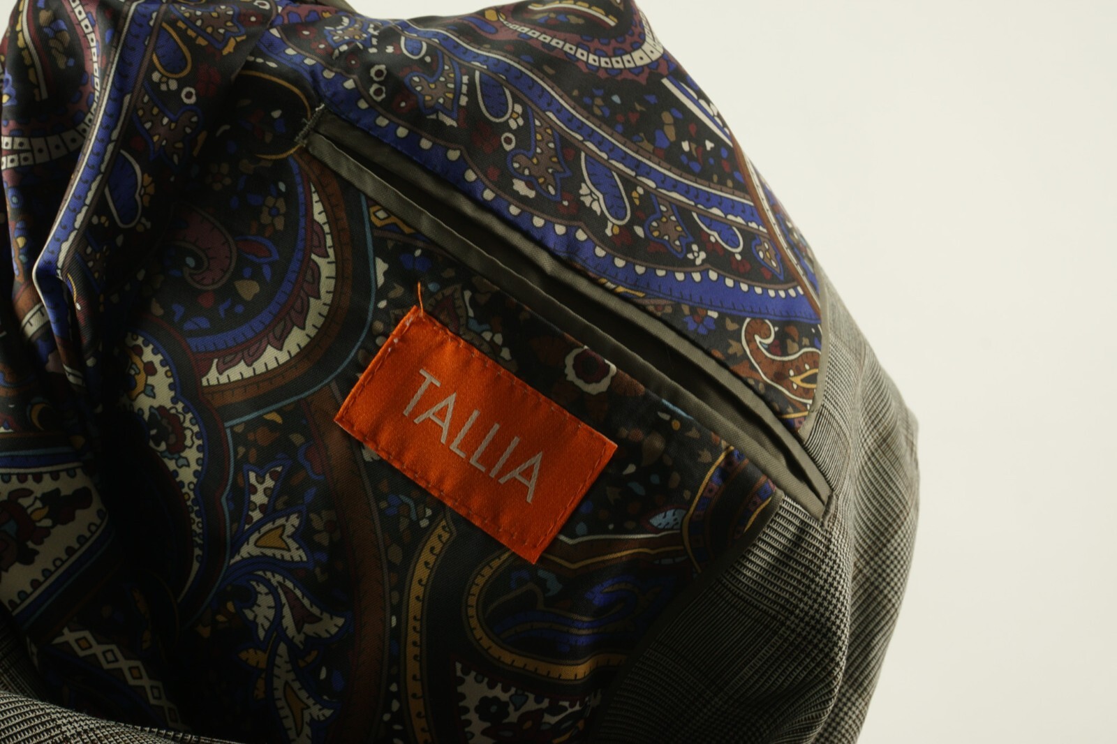 New $425 Tallia Verdello Men’s 38R Cream Gray Brown Woven Wool Plaid Suit Jacket