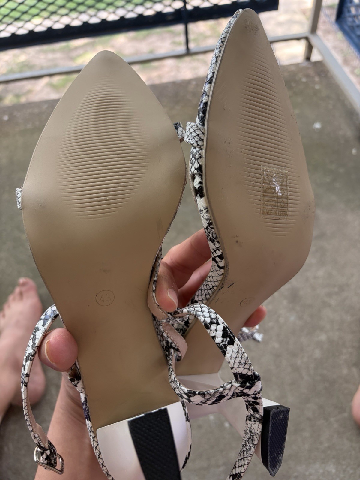 Women’s Black/White Snake Print Pointed Toe Slingback Ankle Strap Buckle 12.5