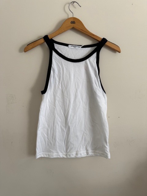 Perfectwhitetee shae binded tee XS new