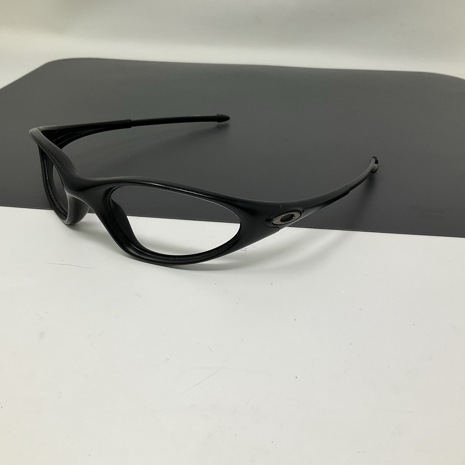 OAKLEY MINUTE 1.0 MATTE BLACK SUNGLASSES GEN 2/3 No Lenses/Ear socks Gen 3 Hinge