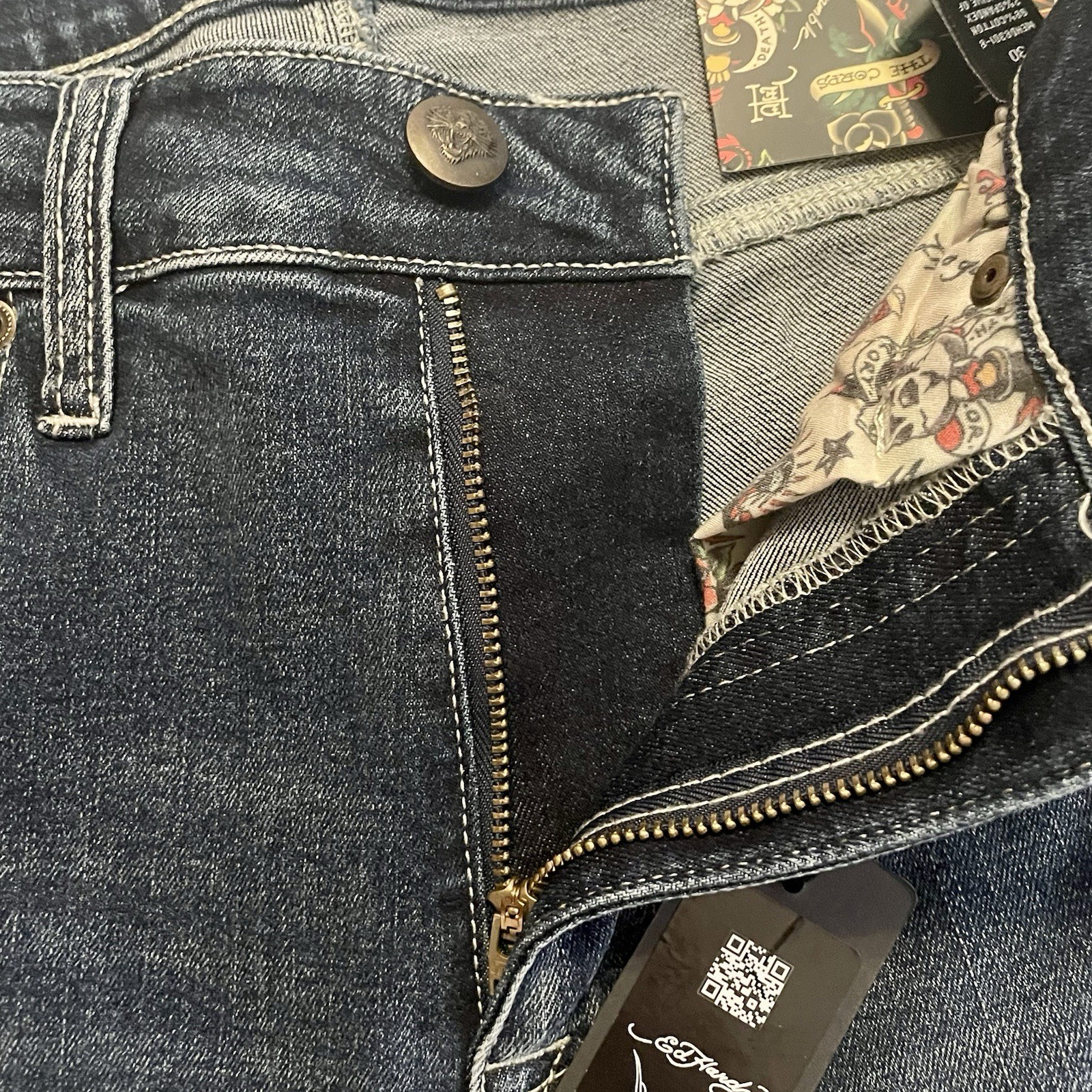 NEW ED HARDY Eagle Vs Snake SlimStraight Distressed Denim Embroidered Y2K Jeans