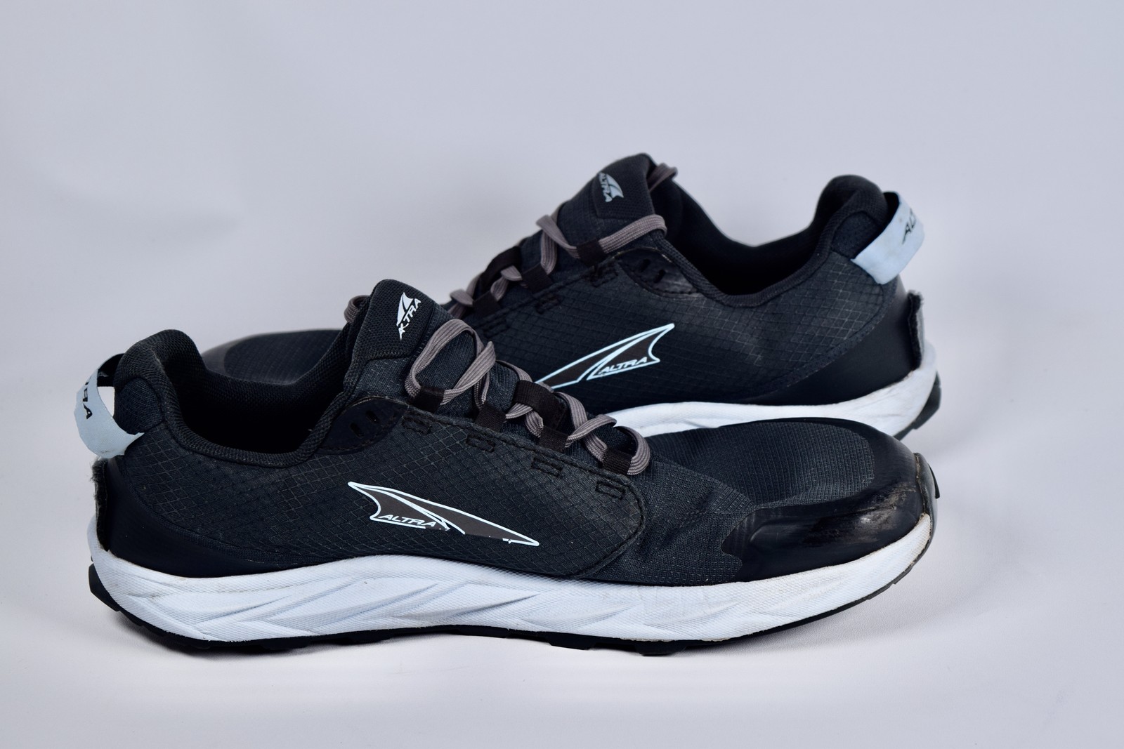 Altra Women’s Superior 6 AL0A82CM040 Gray Running Shoes Size 9.5 B Sneaker