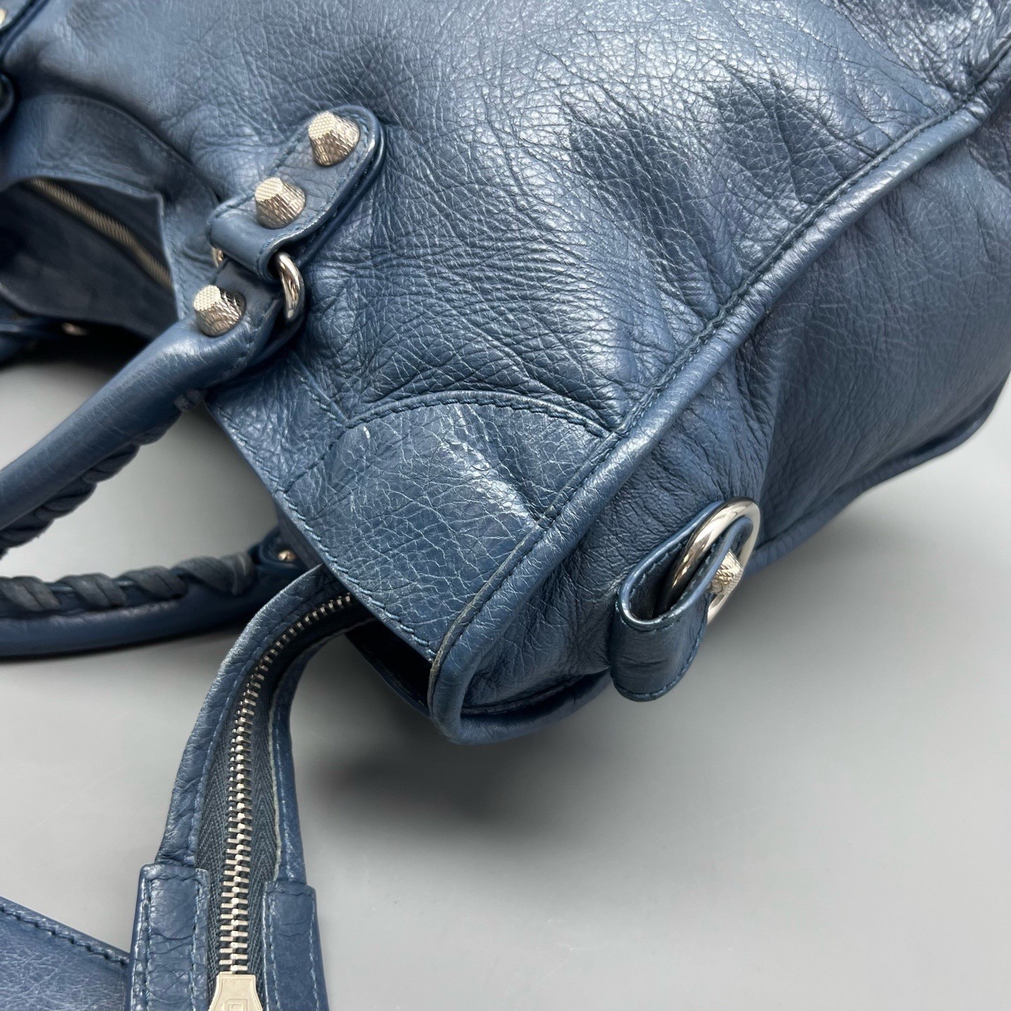 Balenciaga Pre-Owned Authentic Luxury Handbag Blue 38*24*14cm