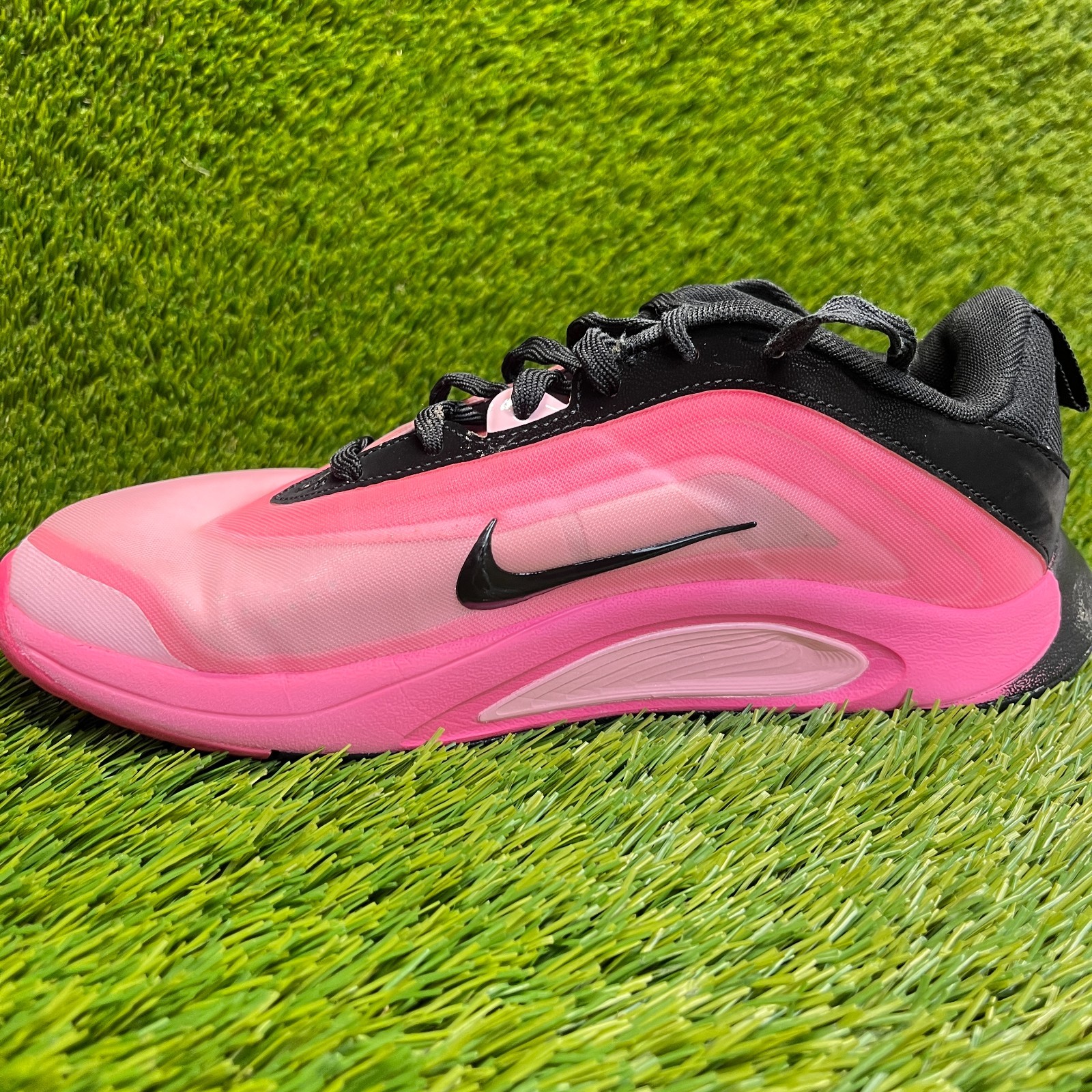 Nike A’ja Wilson A’One Leo Lights Girls Size 5.5Y Pink Basketball Shoes Sneakers