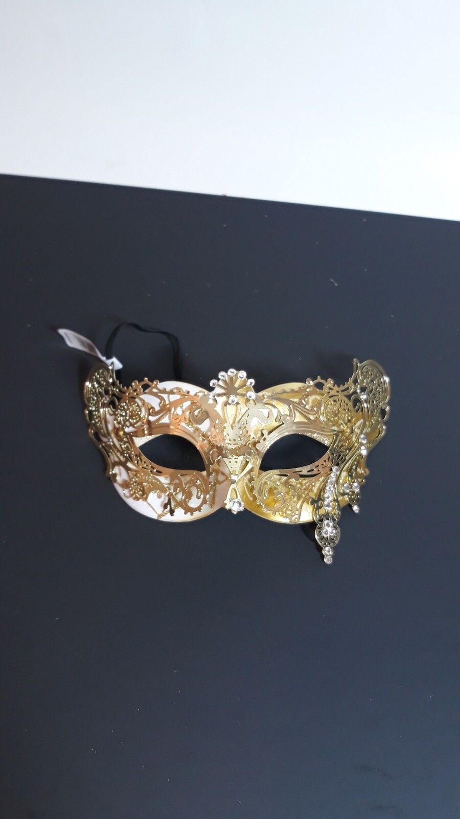 Masquerade Woman’s Eye Mask Light Metal Design With Rhinestones Gold