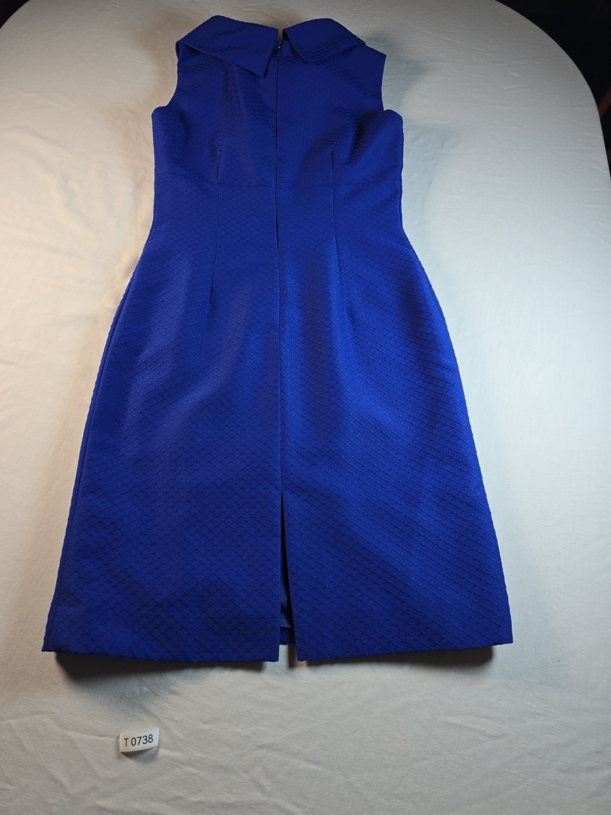 Tahari Arthur S. Levine Blue Textured Sheath Dress SQ Button Closure Size 6