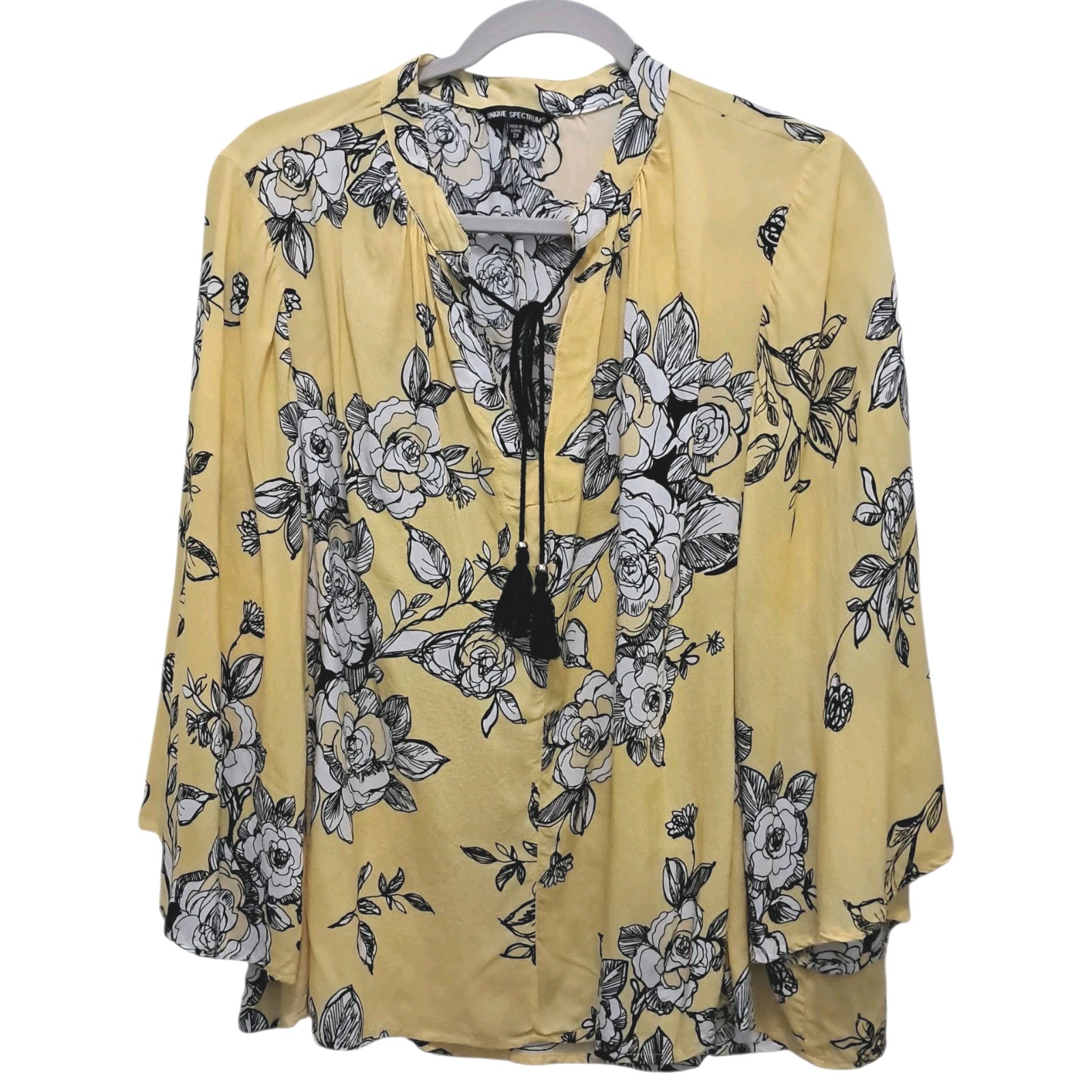 Unique Spectrum Women’s Blouse 2X Yellow Floral V-Neck 3/4 Wide Sleeves Rayon