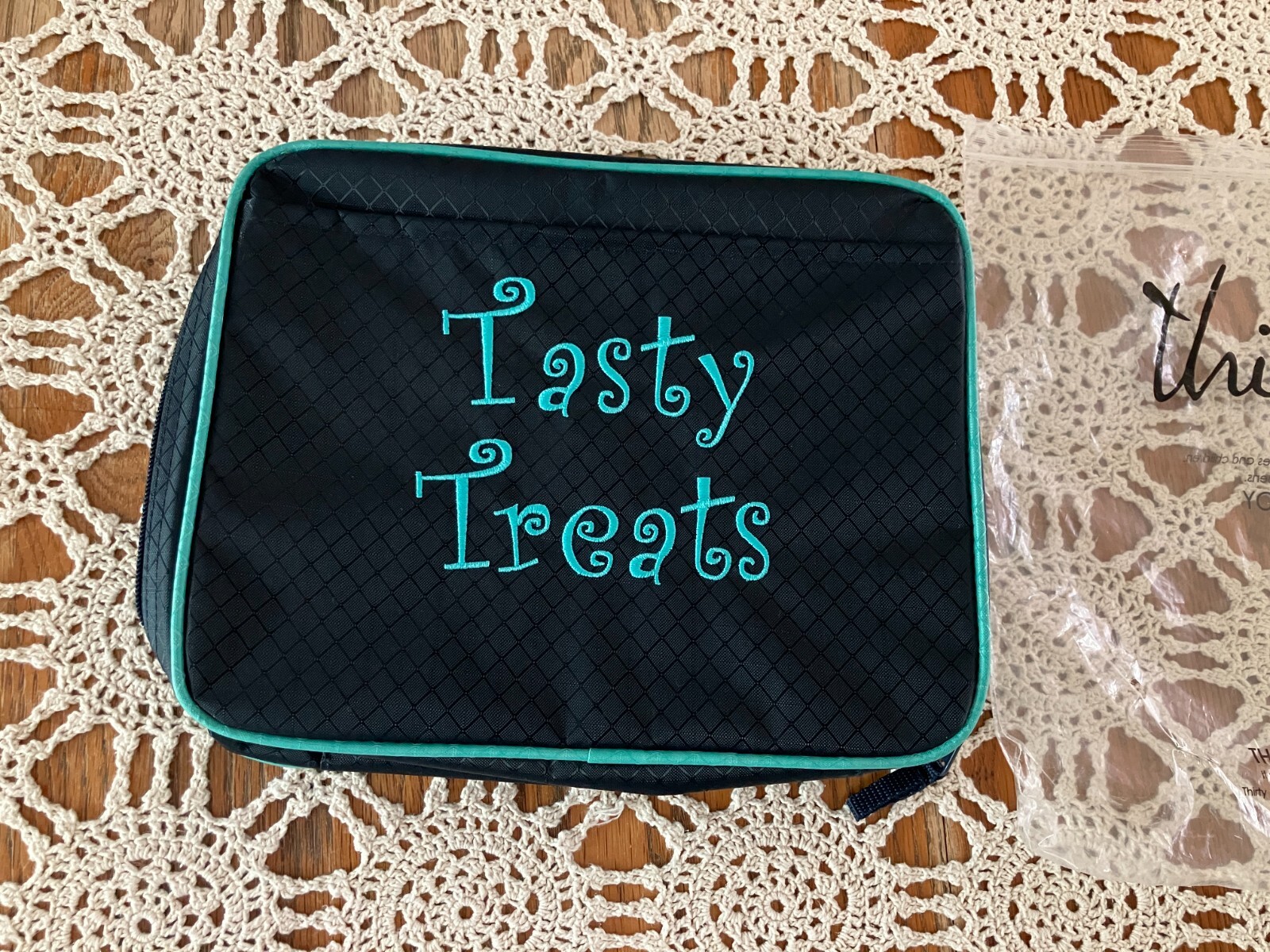 New Thirty-One Cool Case Thermal Tasty Treats Navy 797A