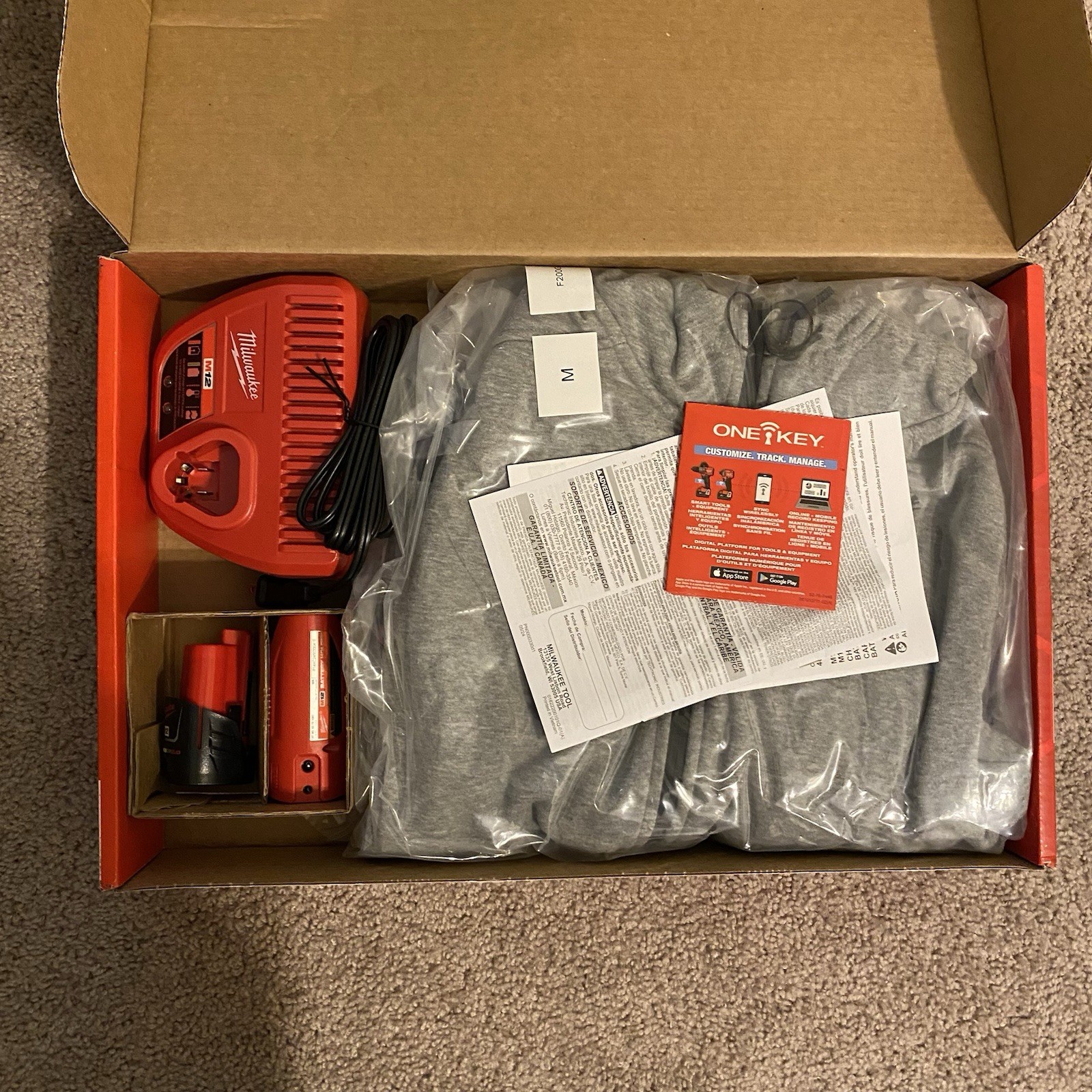 Milwaukee M12 Heated Jacket with Battery and Charger Hexon Technology