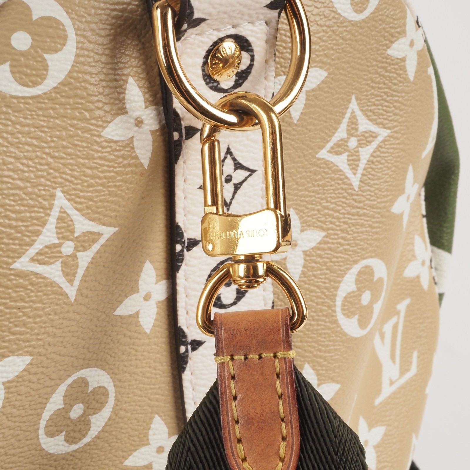 LOUIS VUITTON Keepall 50 Giant Mng Khaki/White M44590 Limited Bag OP: 3000€