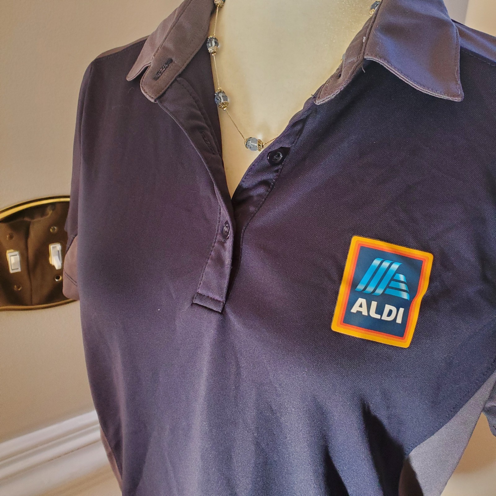 Aldi Store Womens Employee Shirt Medium Navy Gray w Logo Short Sleeve