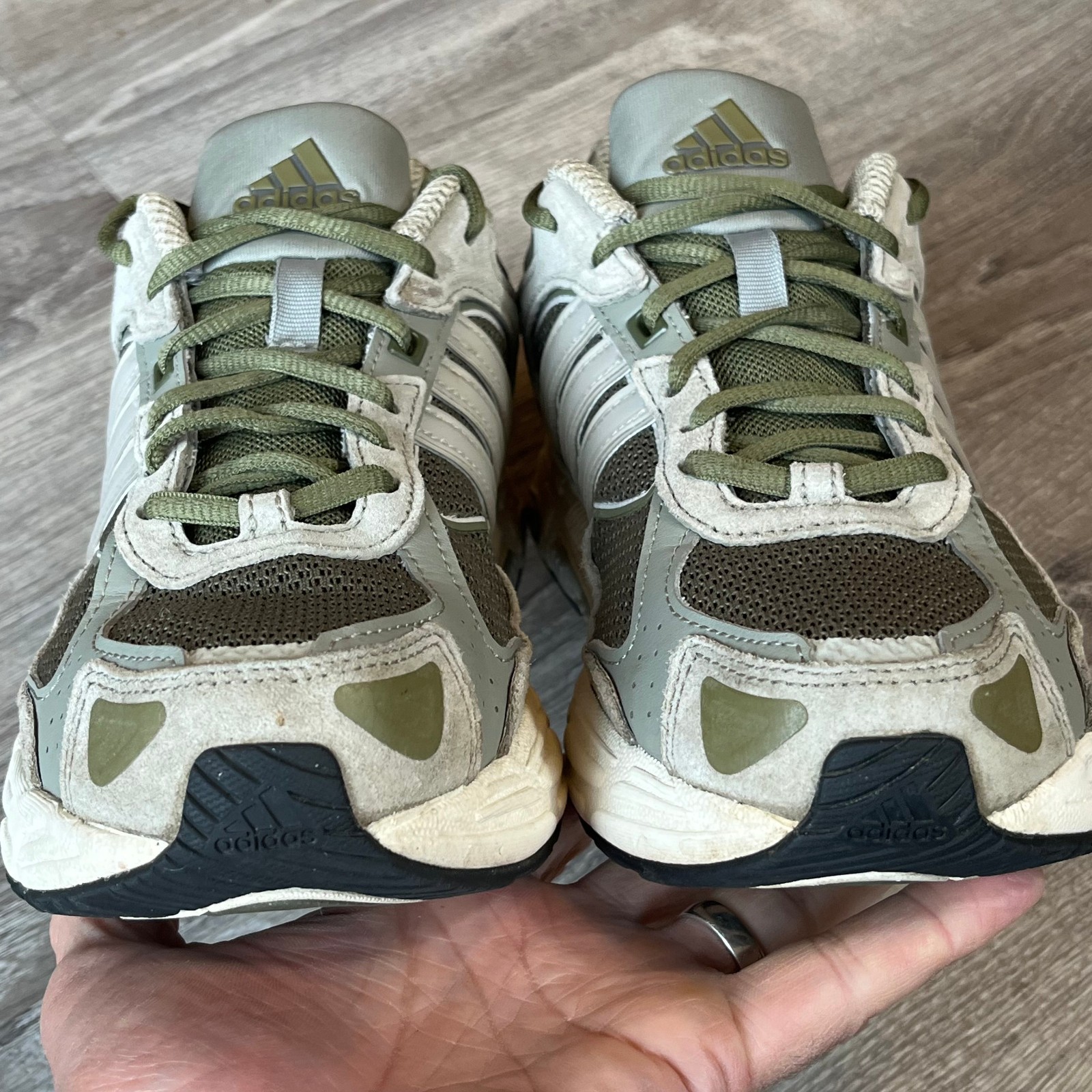 Adidas Response CL Sneakers Y2K Olive Silver Womens 8.5 Mens 7.5 UK 7 EU 40 2/3