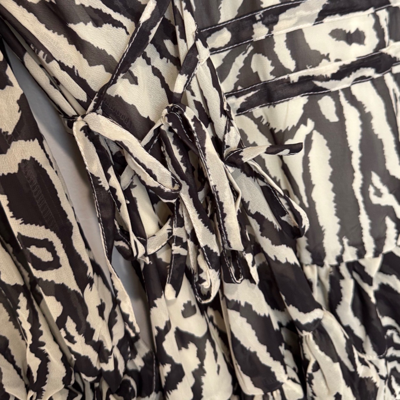 Boohoo Zebra Print Ruffle Mini Dress Long Sleeve Tie Waist Party Going Out US 14