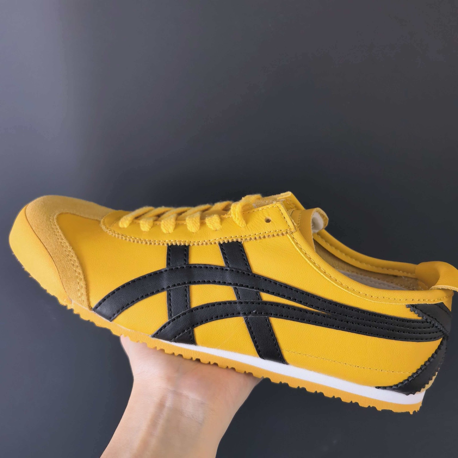 Onitsuka Tiger Mexico 66 “Kill Bill” 1183C102-751 Yellow / Black Men’s Sneakers