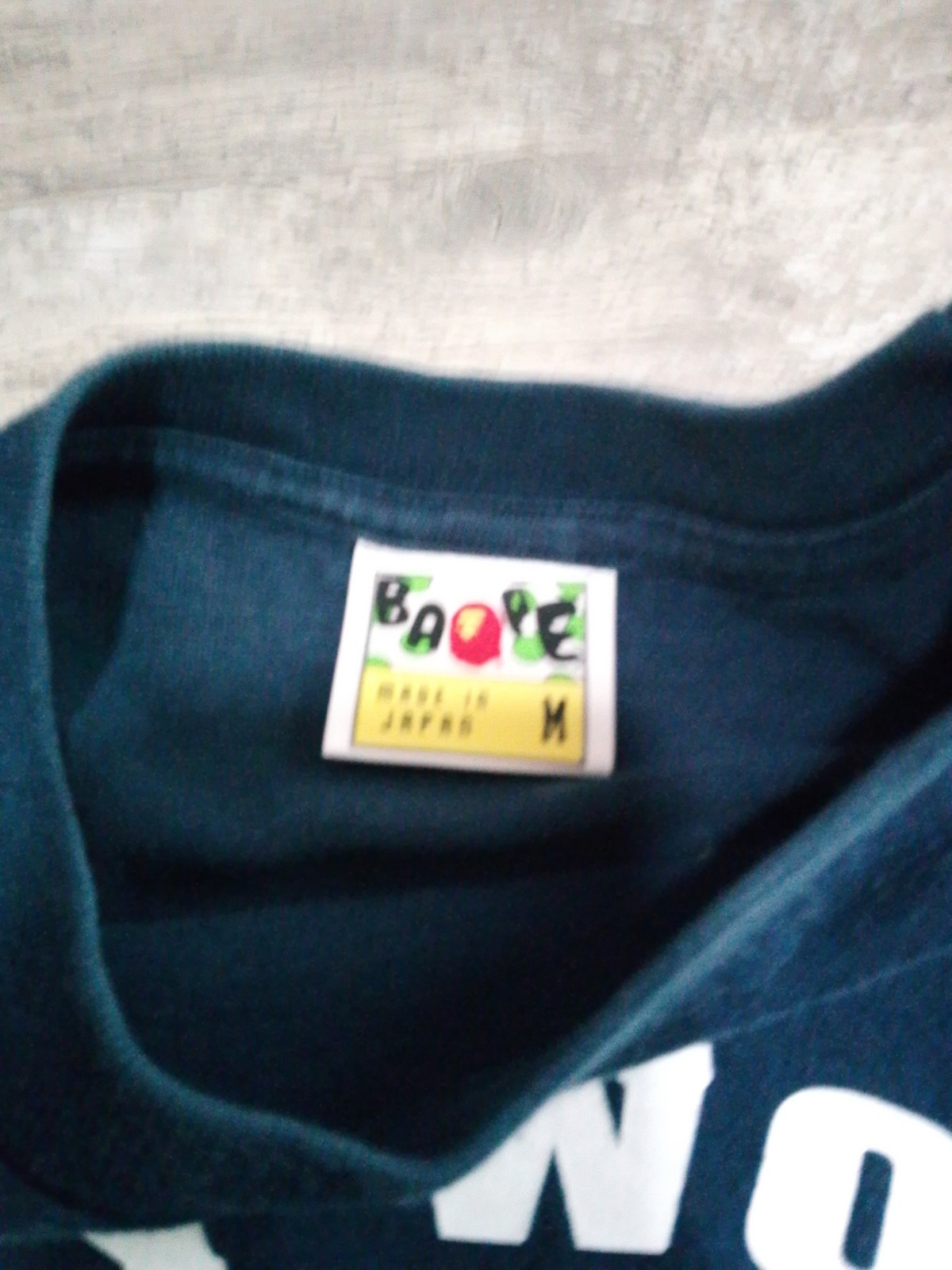A BATHING APE BAPE TEE SS SIZE MEDIUM
