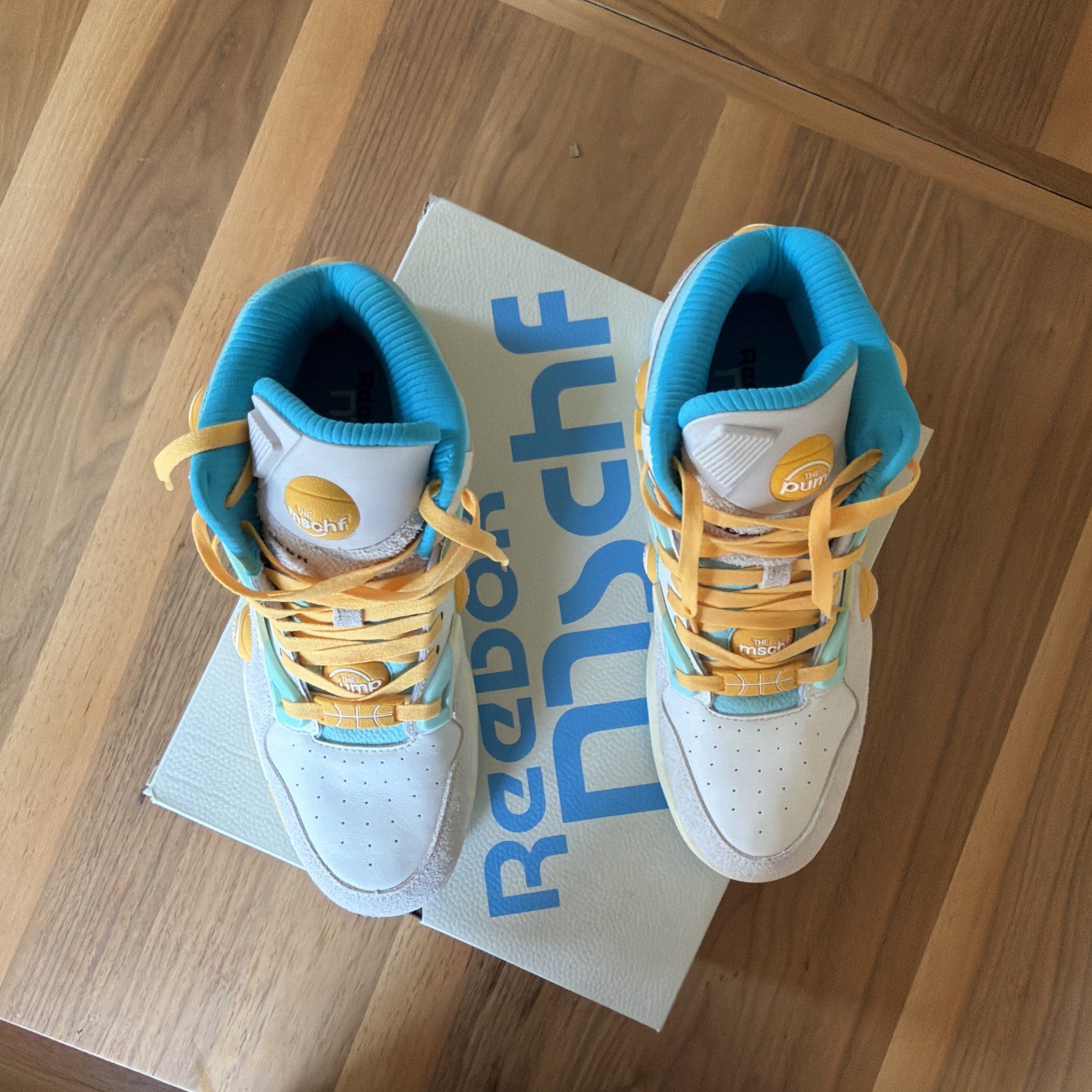 MSCHF x Reebok Pump Omni Zone IX Sunbleached Men’s Size 11 (US), NEW W BOX- RARE