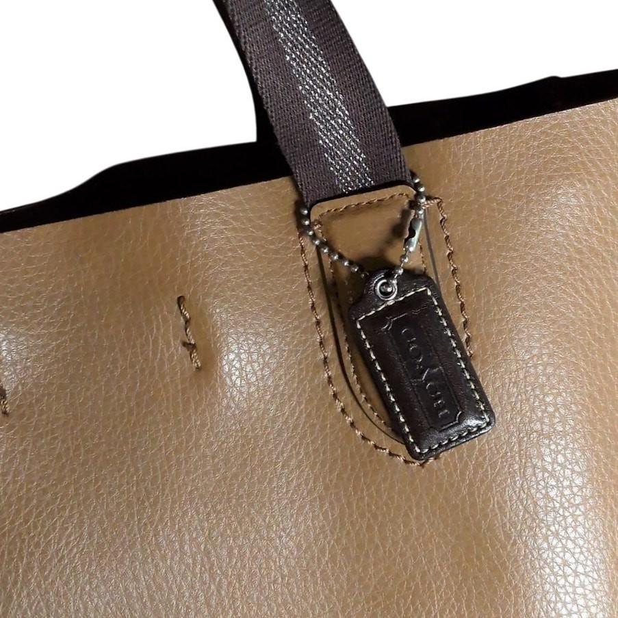 COACH Pebbled Leather Derby Tote Bag Dual Handle Large Tan Brown Handbag F58660