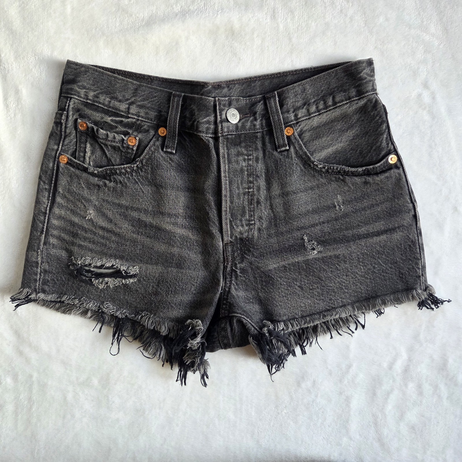 Levi’s Cut-Off Denim Shorts 100% Cotton Distressed Mid Rise Womens Black Size 28