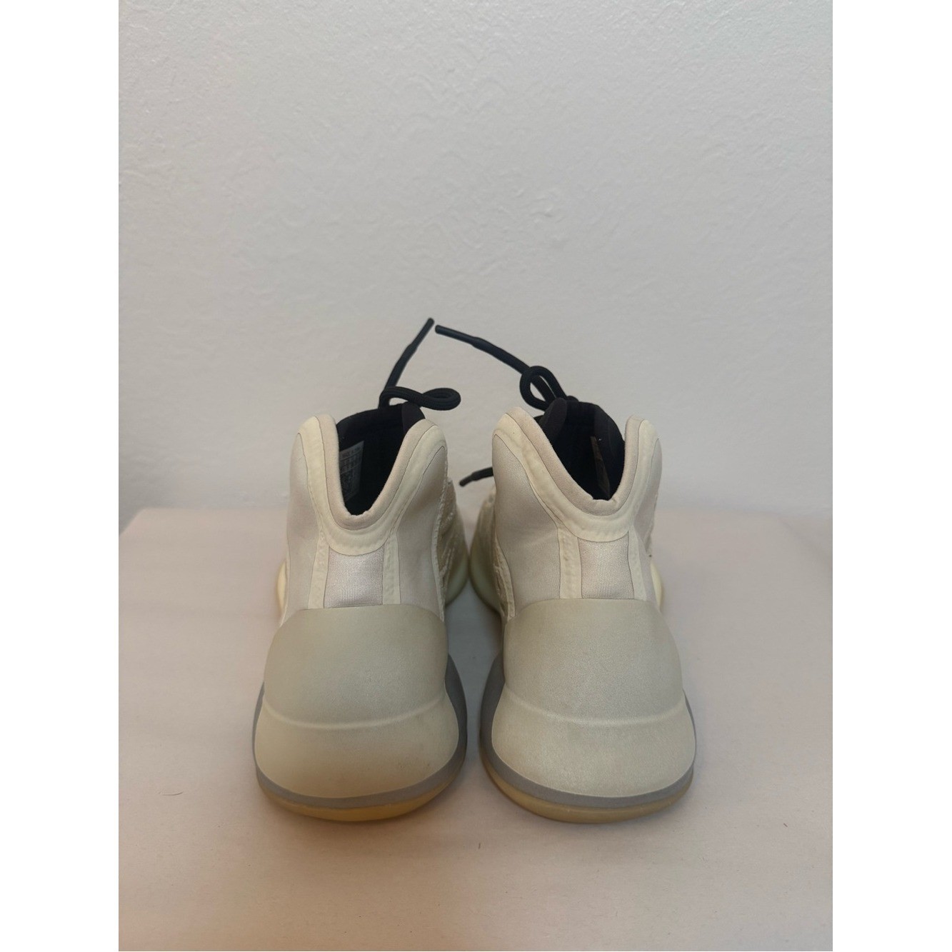 Adidas Yeezy Quantum ‘Mist Slate’ sneakers