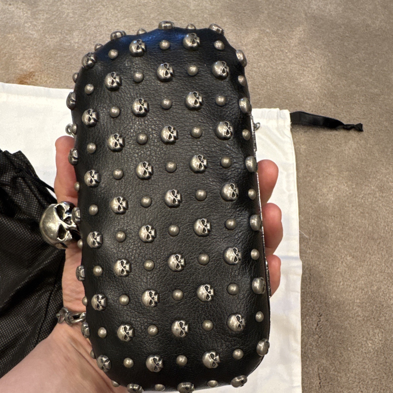 Harley-Davidson Black Studded Skull Clutch Clasp Closure Chain Strap w/ Dust Bag